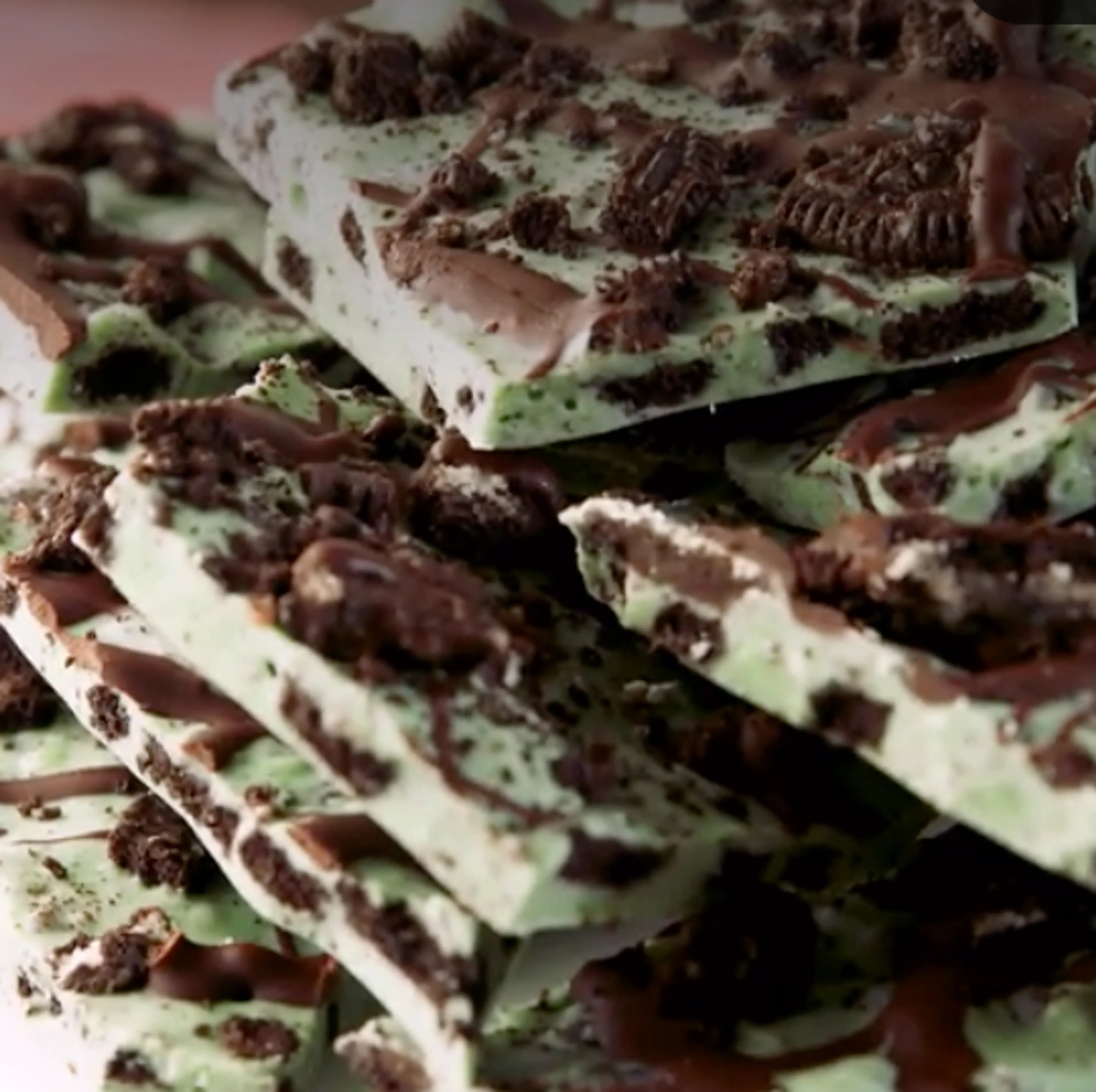 Oreo Peppermint Bark