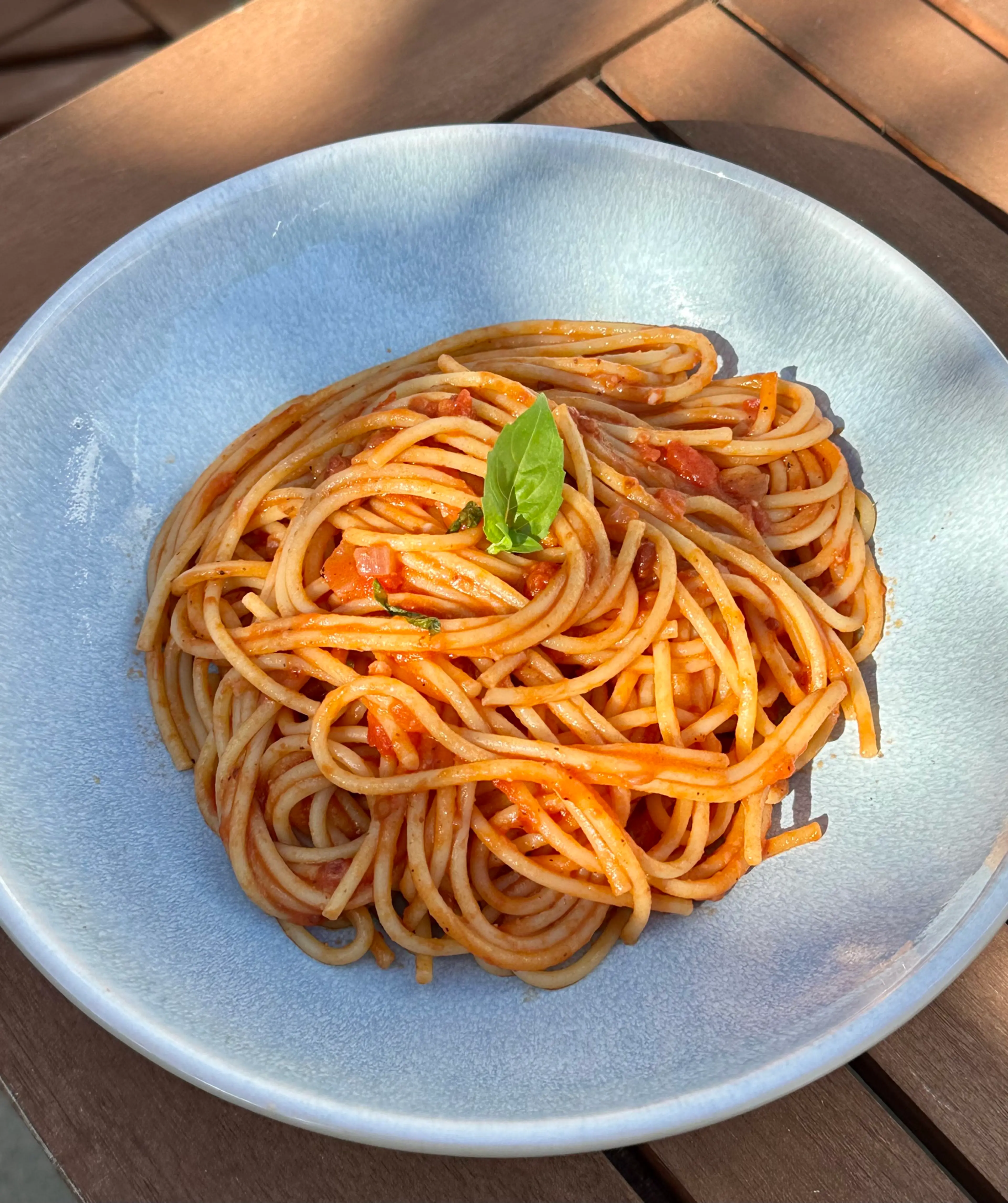 Spaghettoni With Tomatoes & Pancetta