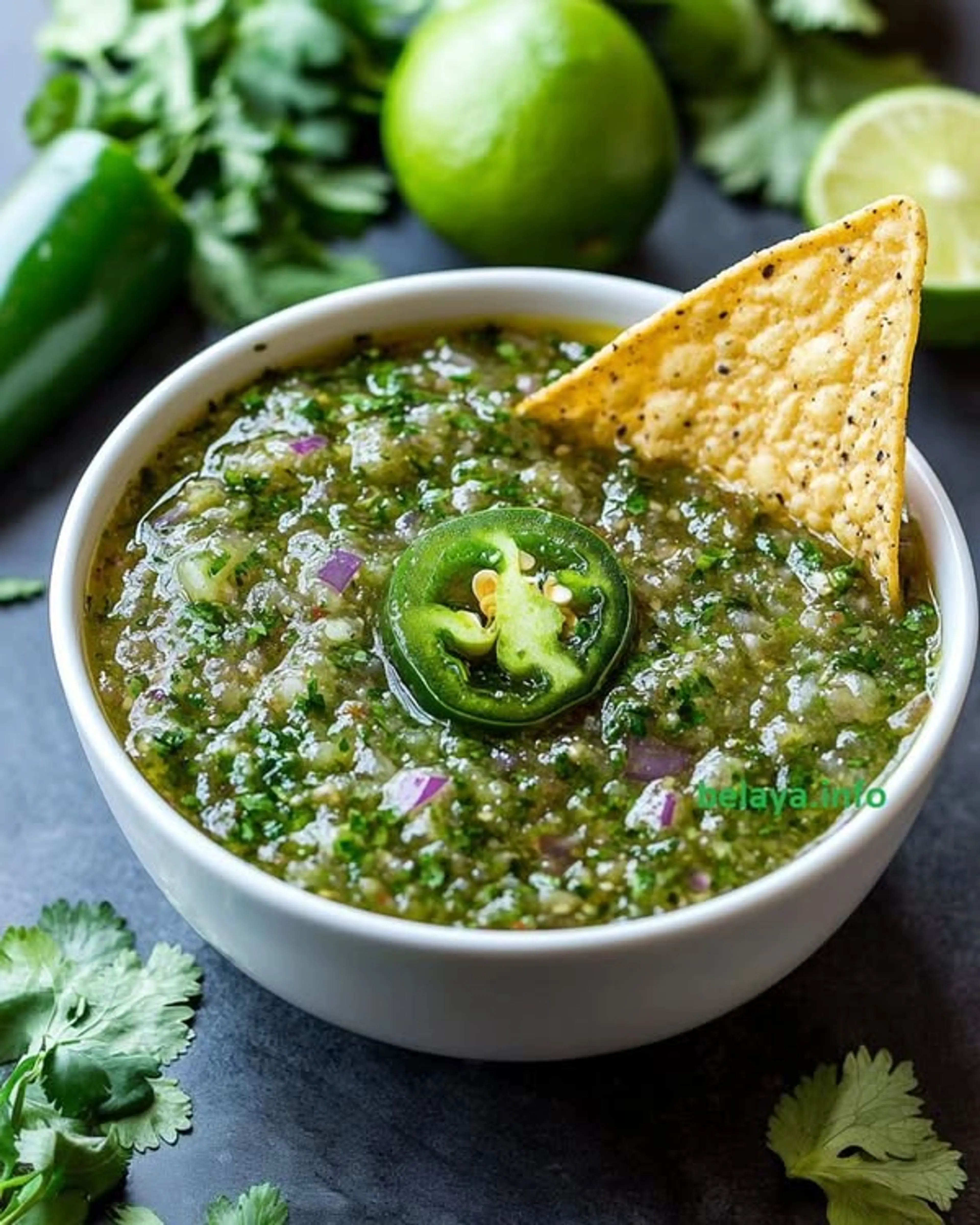 Fresh Jalapeño Salsa – Zesty, Spicy & Addictively Good