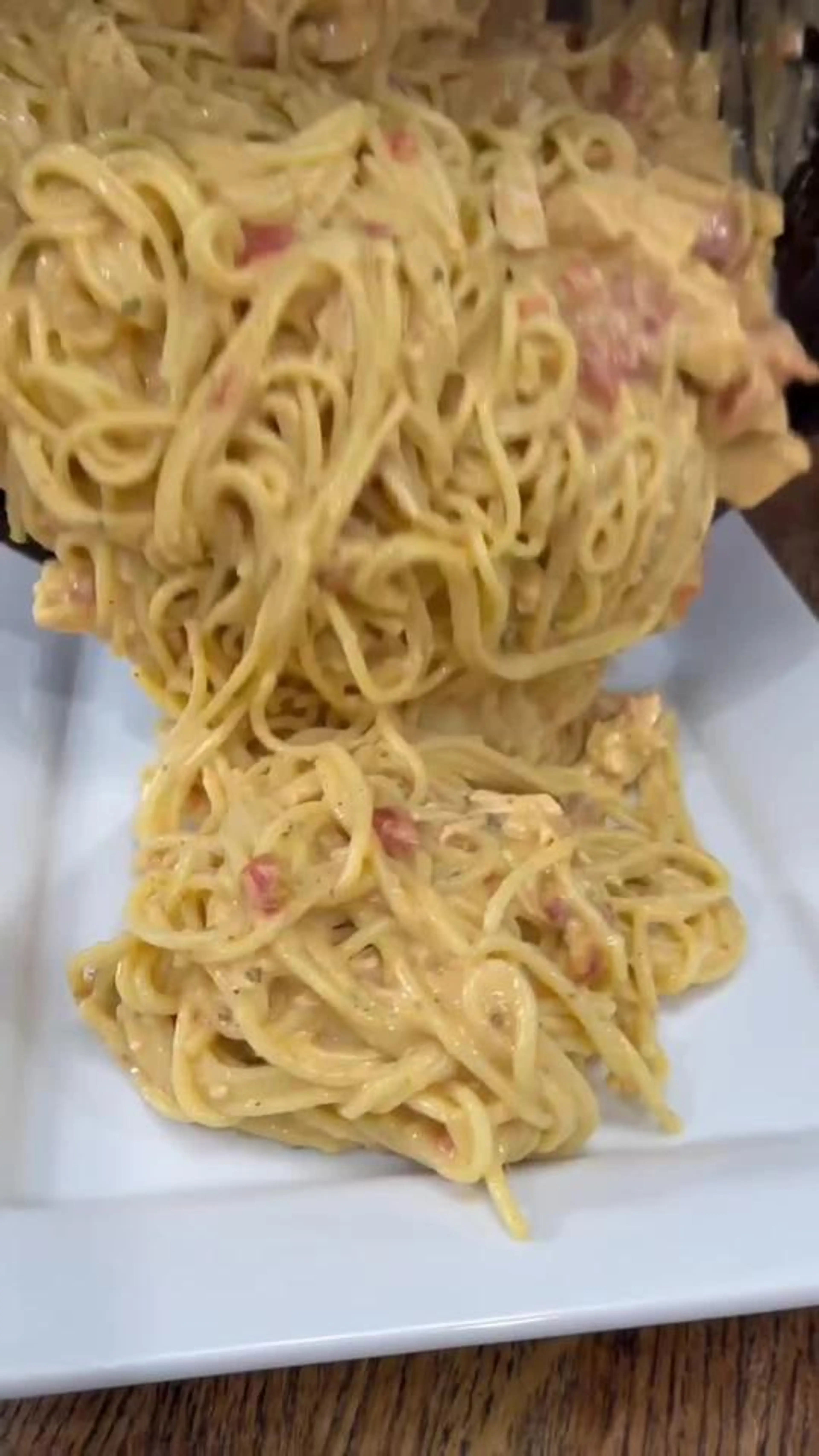 Crockpot Chicken Spaghetti