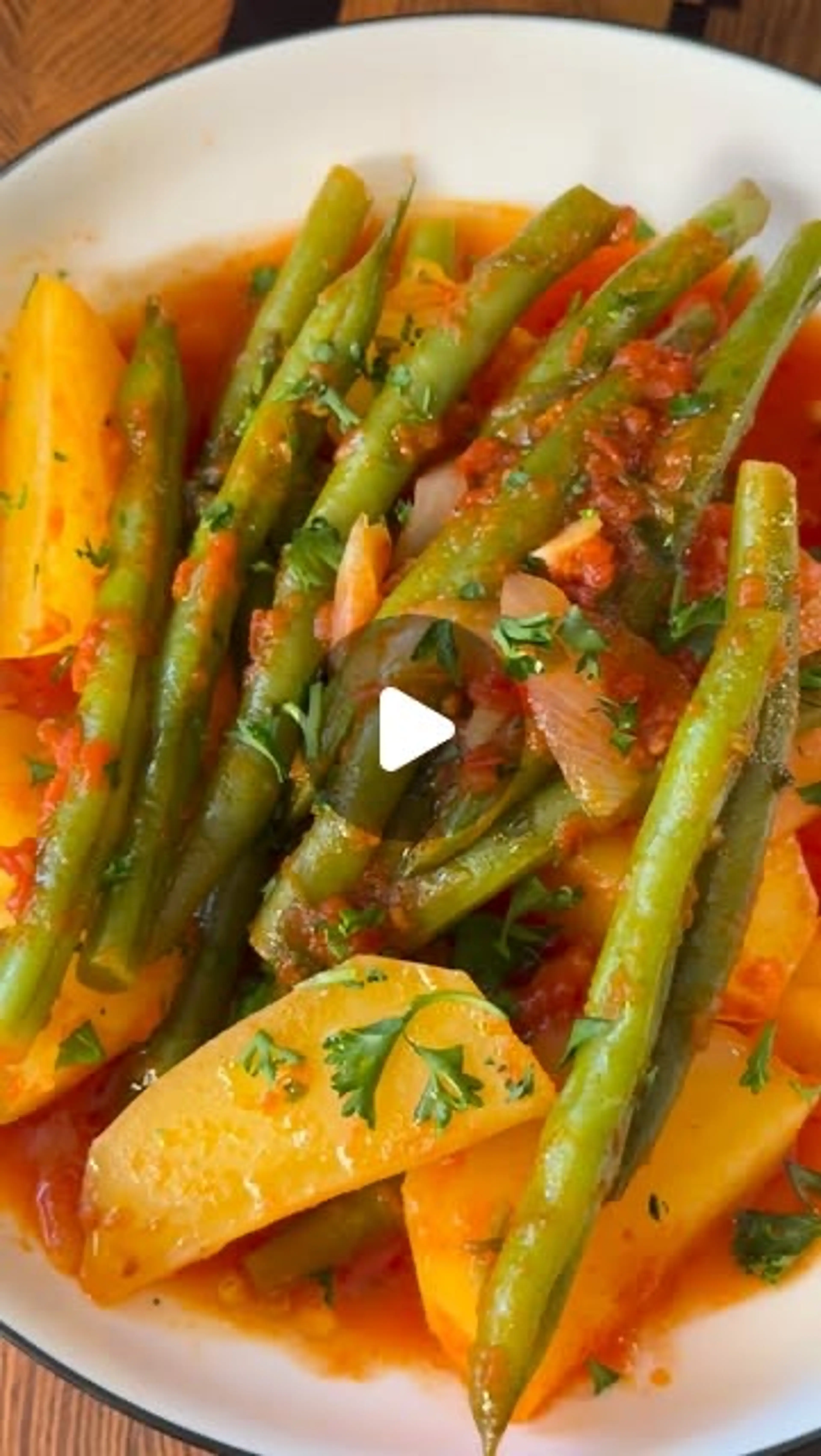 Potatoes and Green Beans in Tomato Sauce (patate E Fagiolini