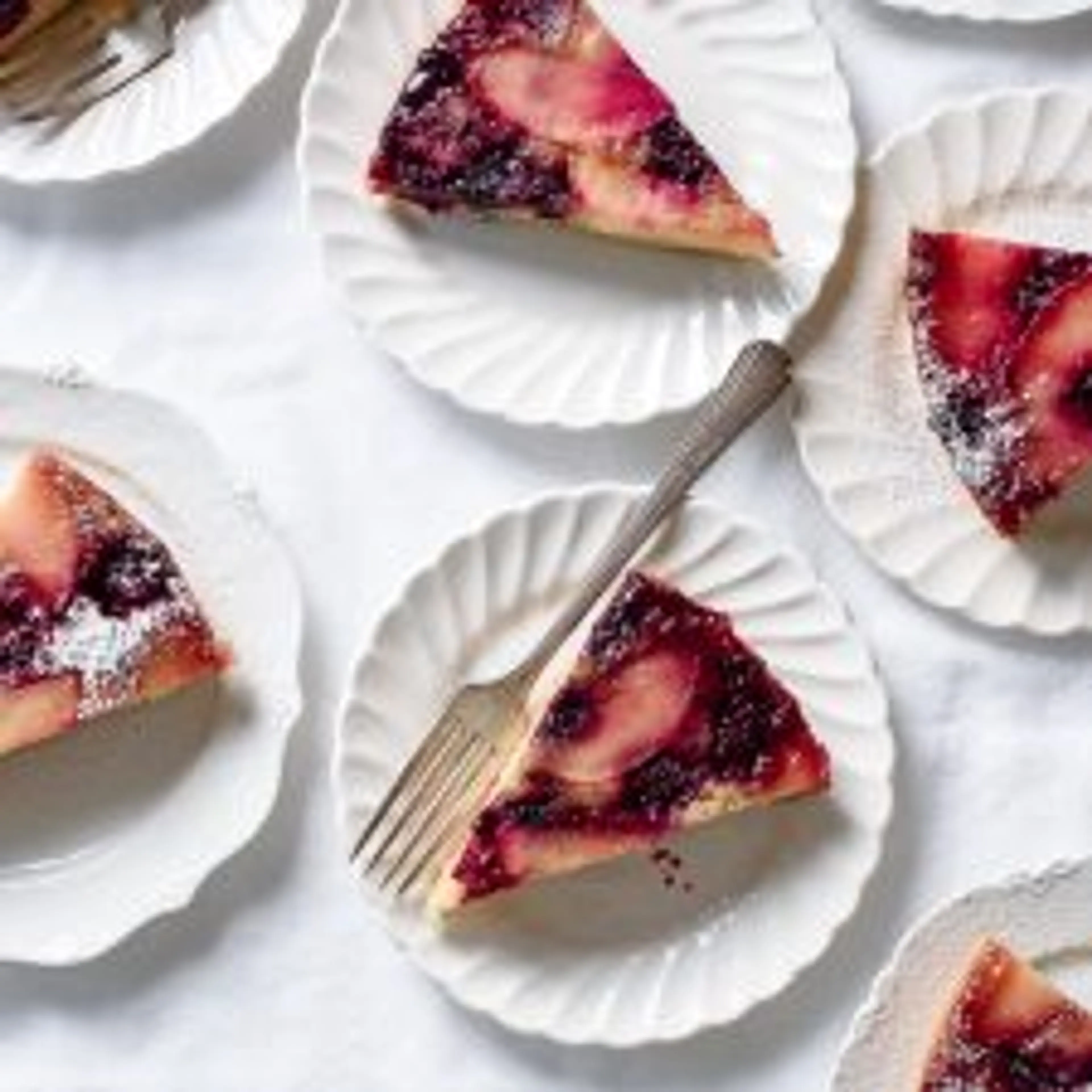 Apple Blackberry Upside Down Cake