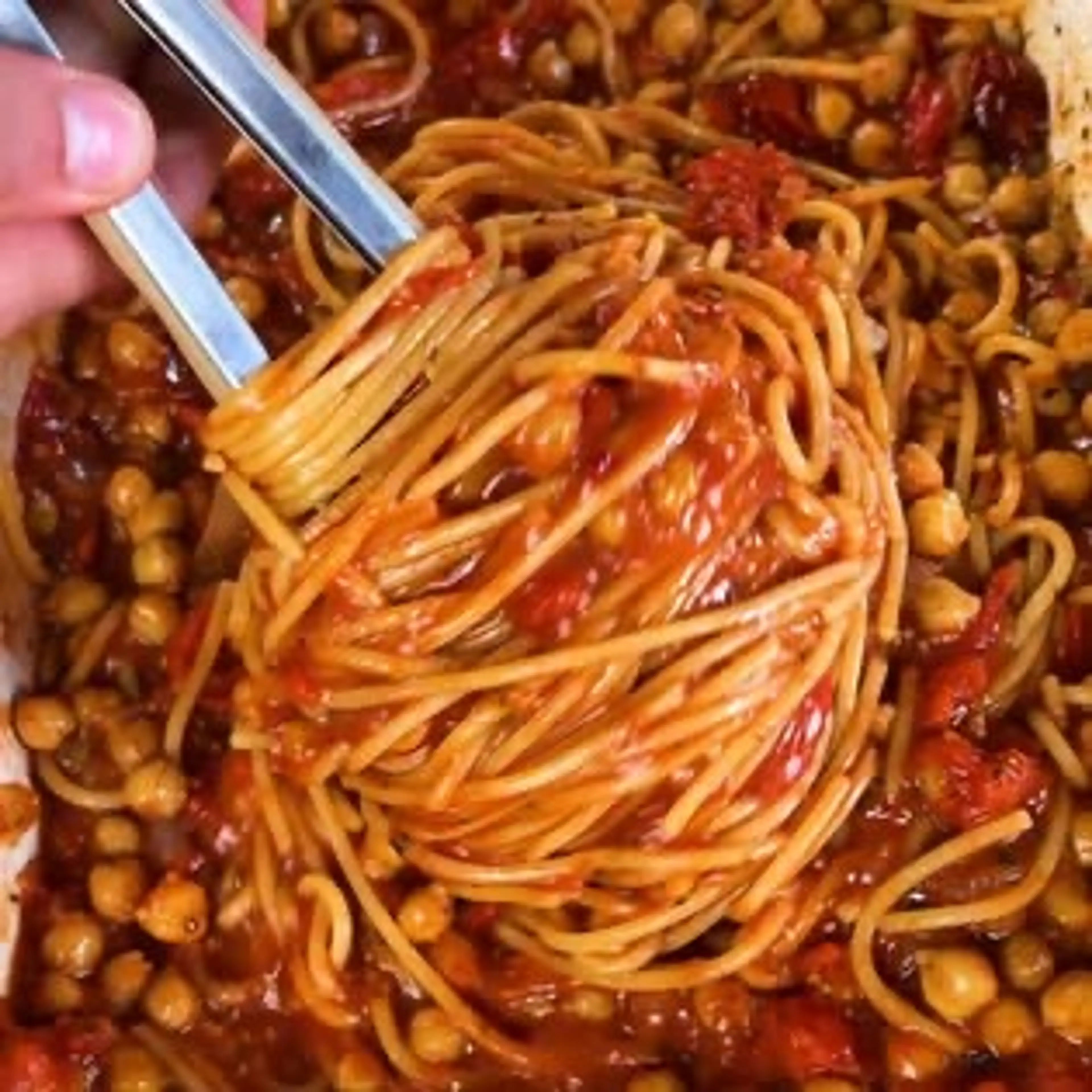 Roasted Tomato & Chickpea Pasta