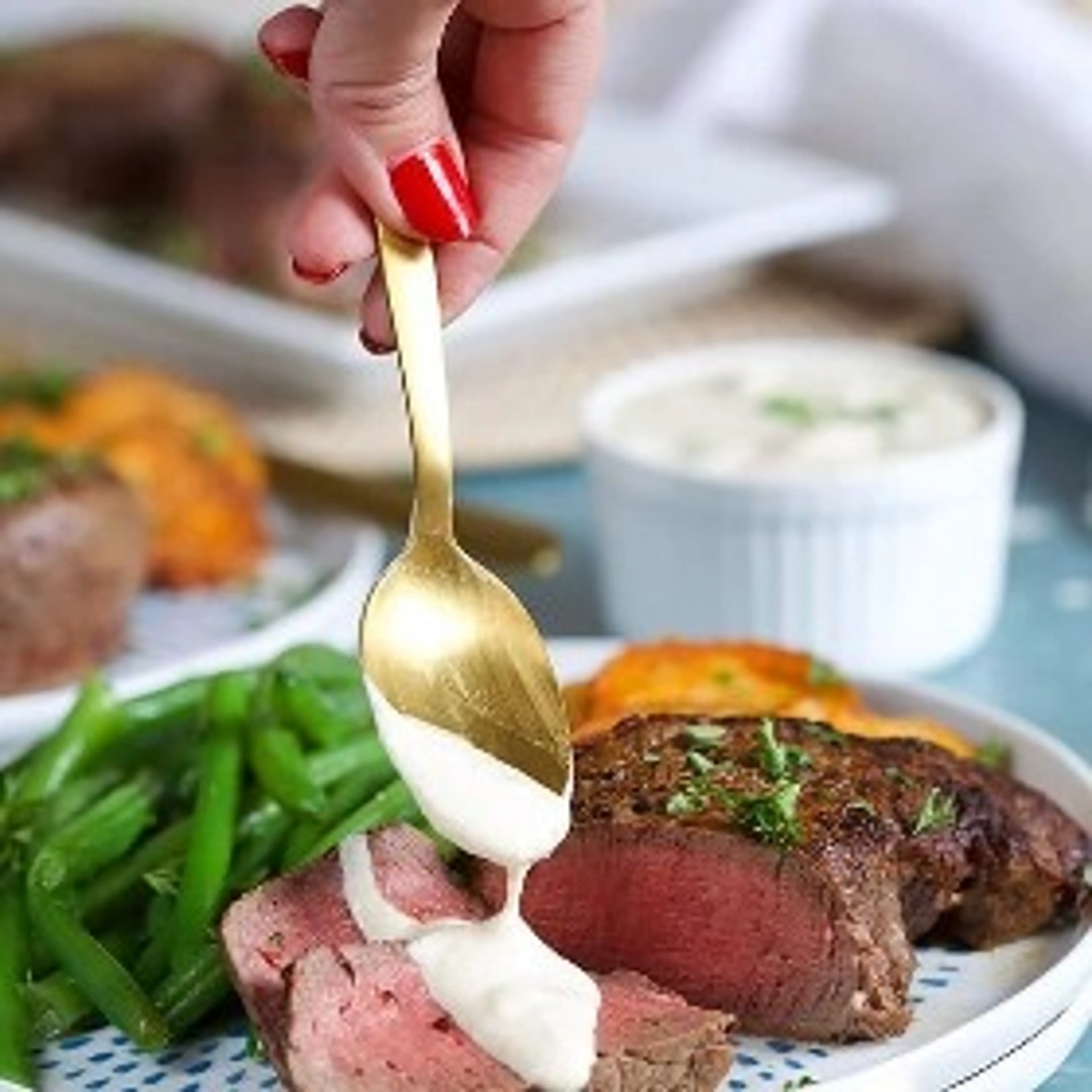 The Best Creamy Horseradish Sauce