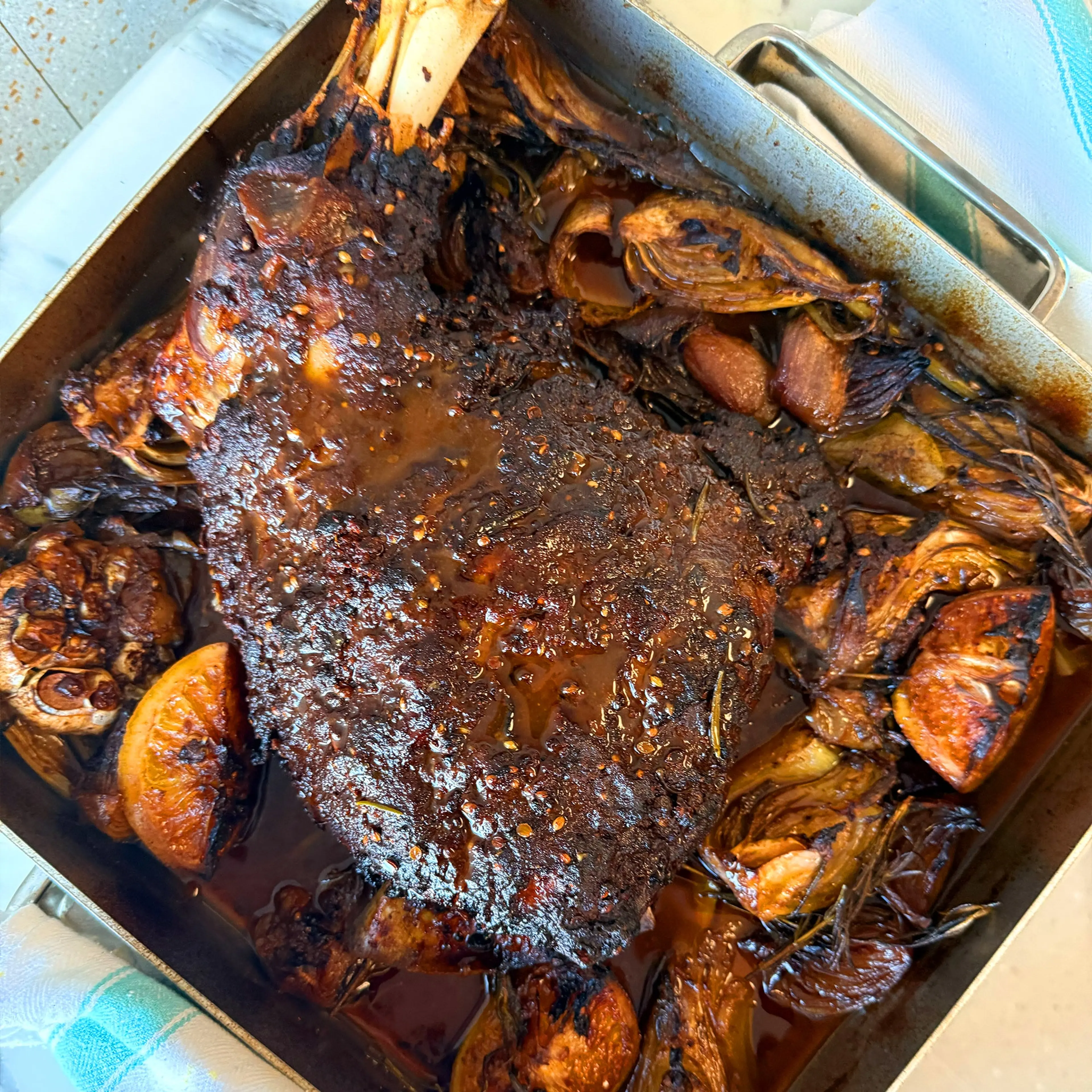 Braised lamb shoulder with fennel and orange