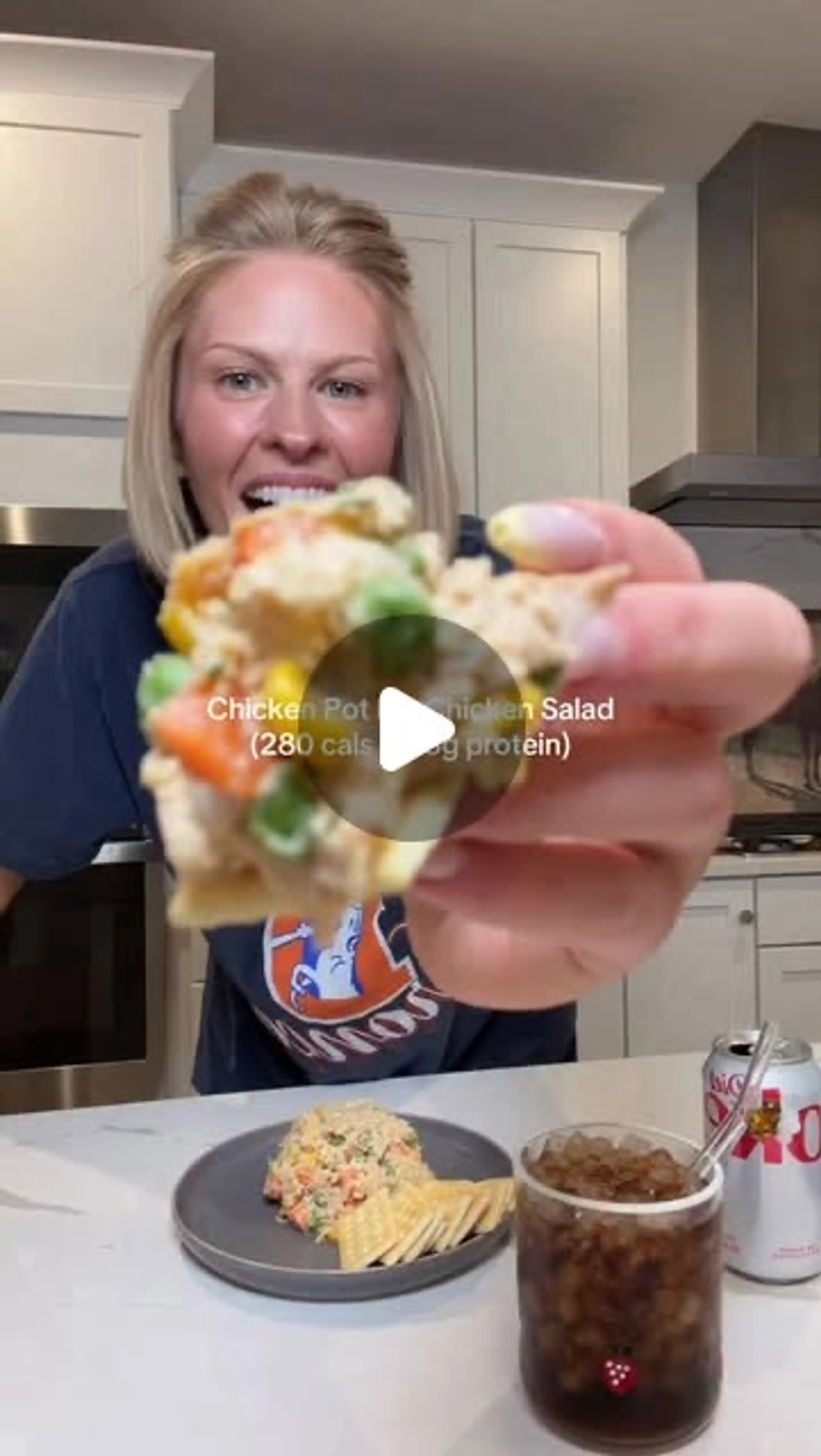 Chicken Pot Pie Chicken Salad (280 Cals + 38g Protein/cup)🥧