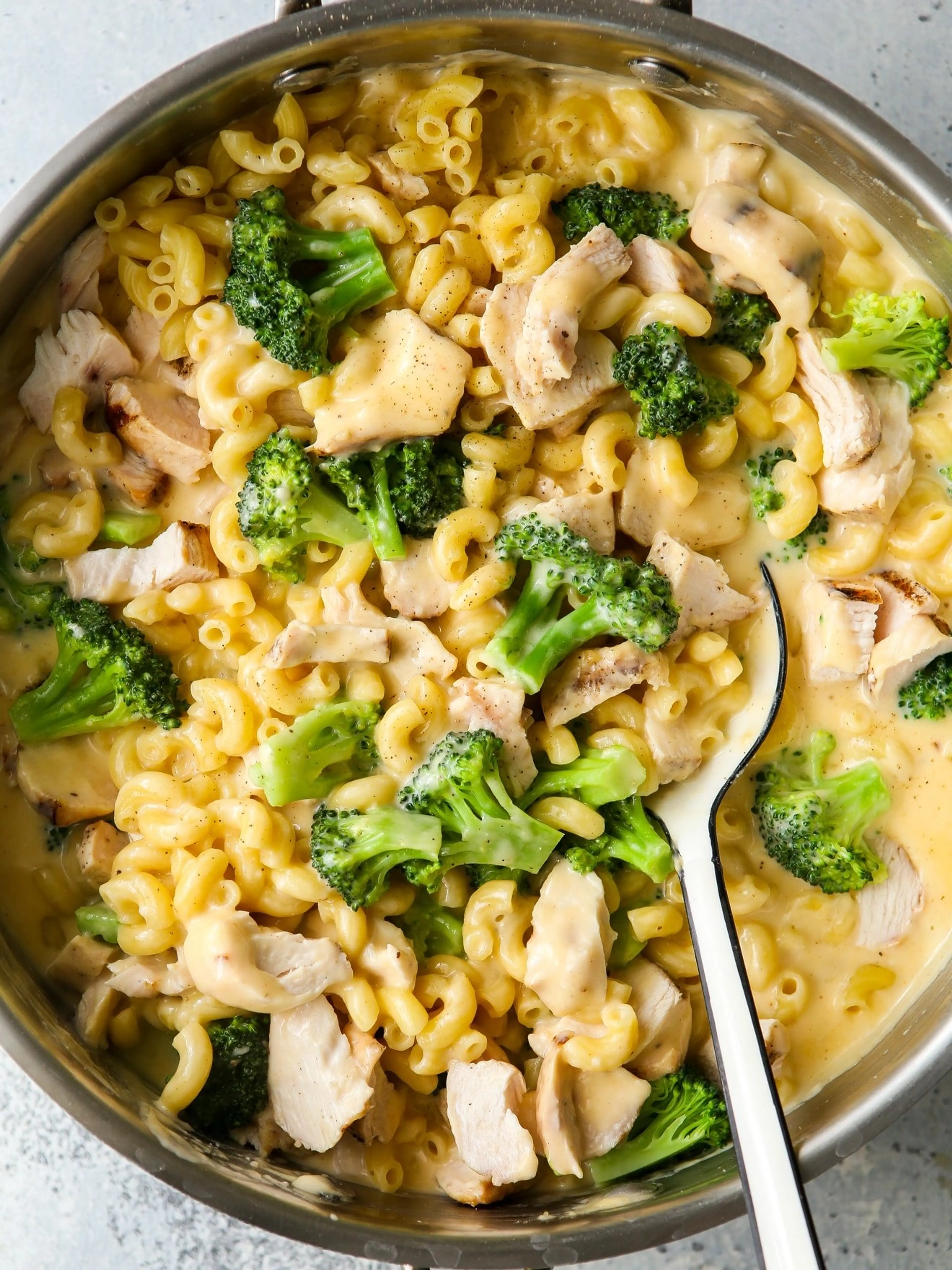 Chicken Broccoli Macaroni and Cheese