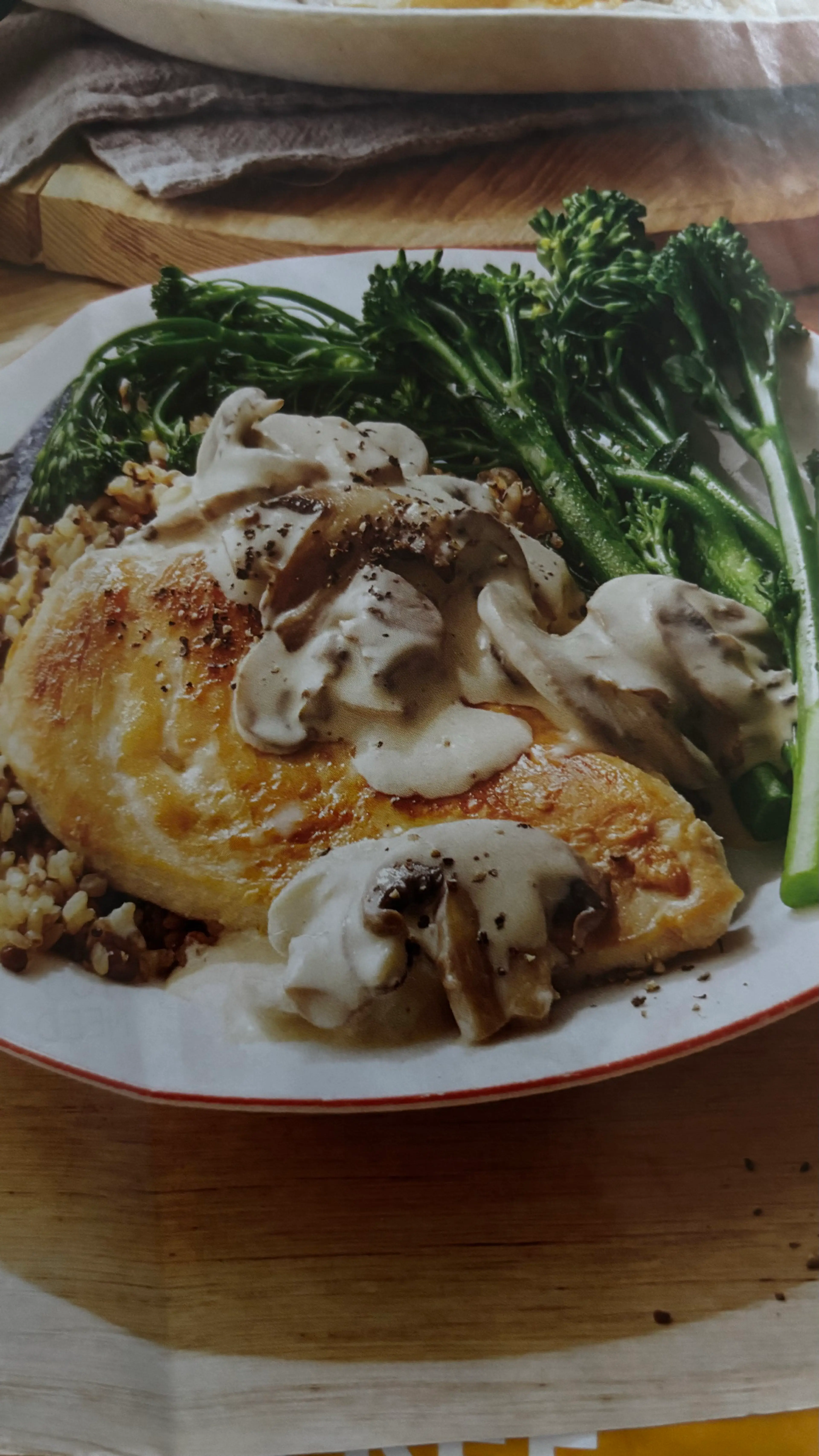 Creamy mushroom chicken with rice