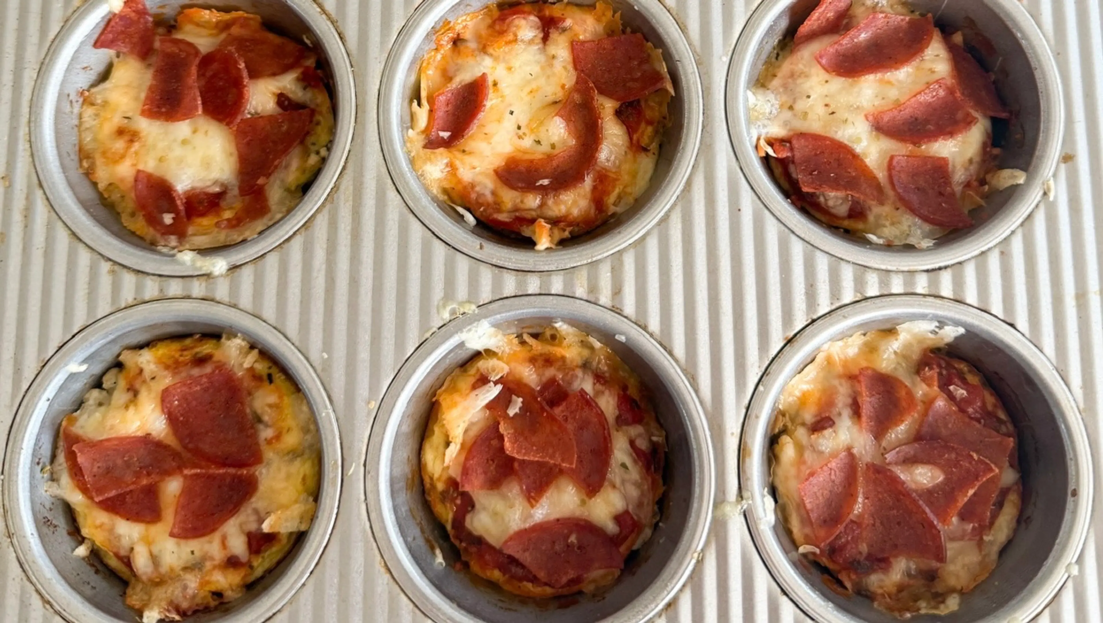 Mini High Protein Cottage Cheese Pizzas (Gluten Free, Low Ca