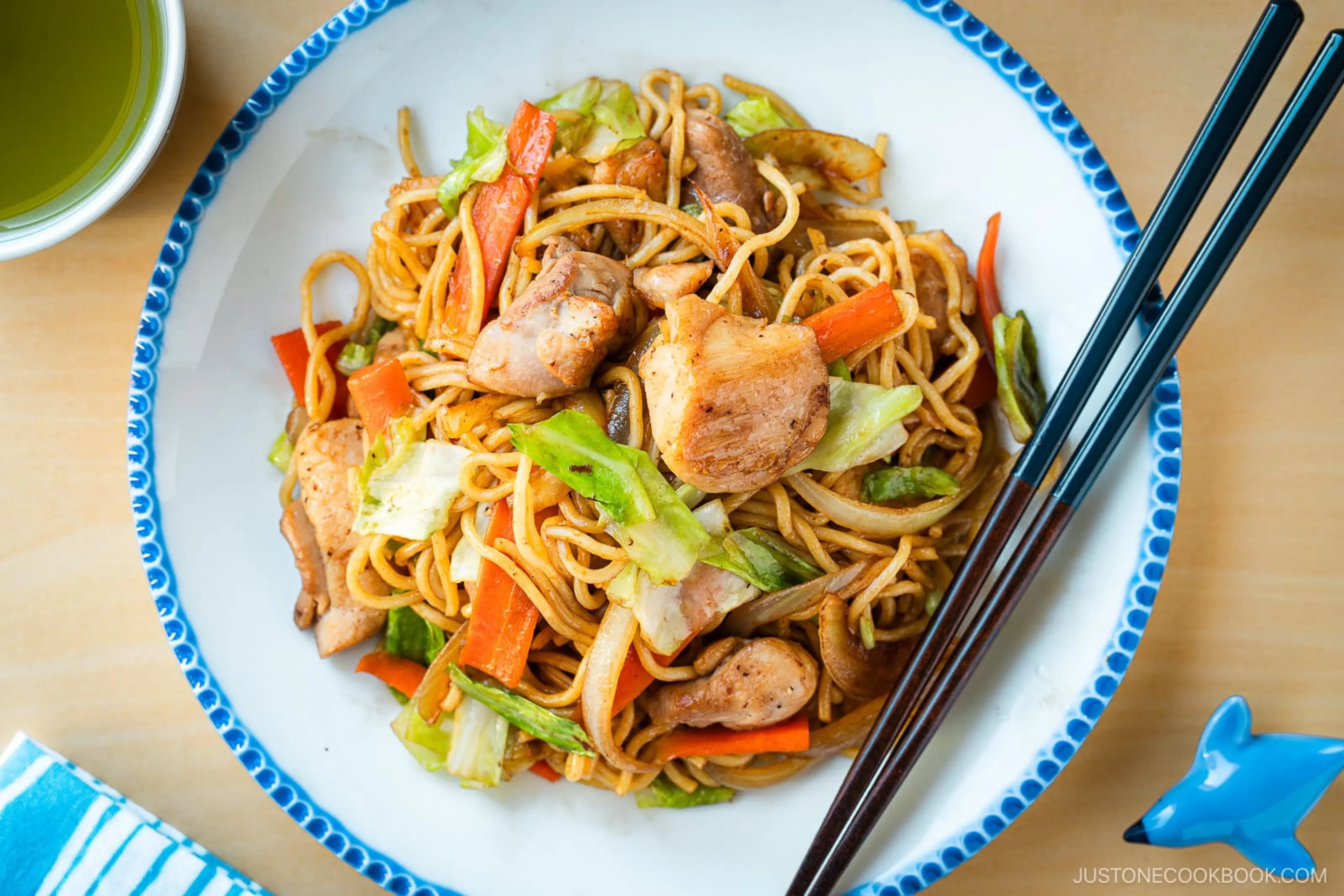 Easy Chicken Yakisoba