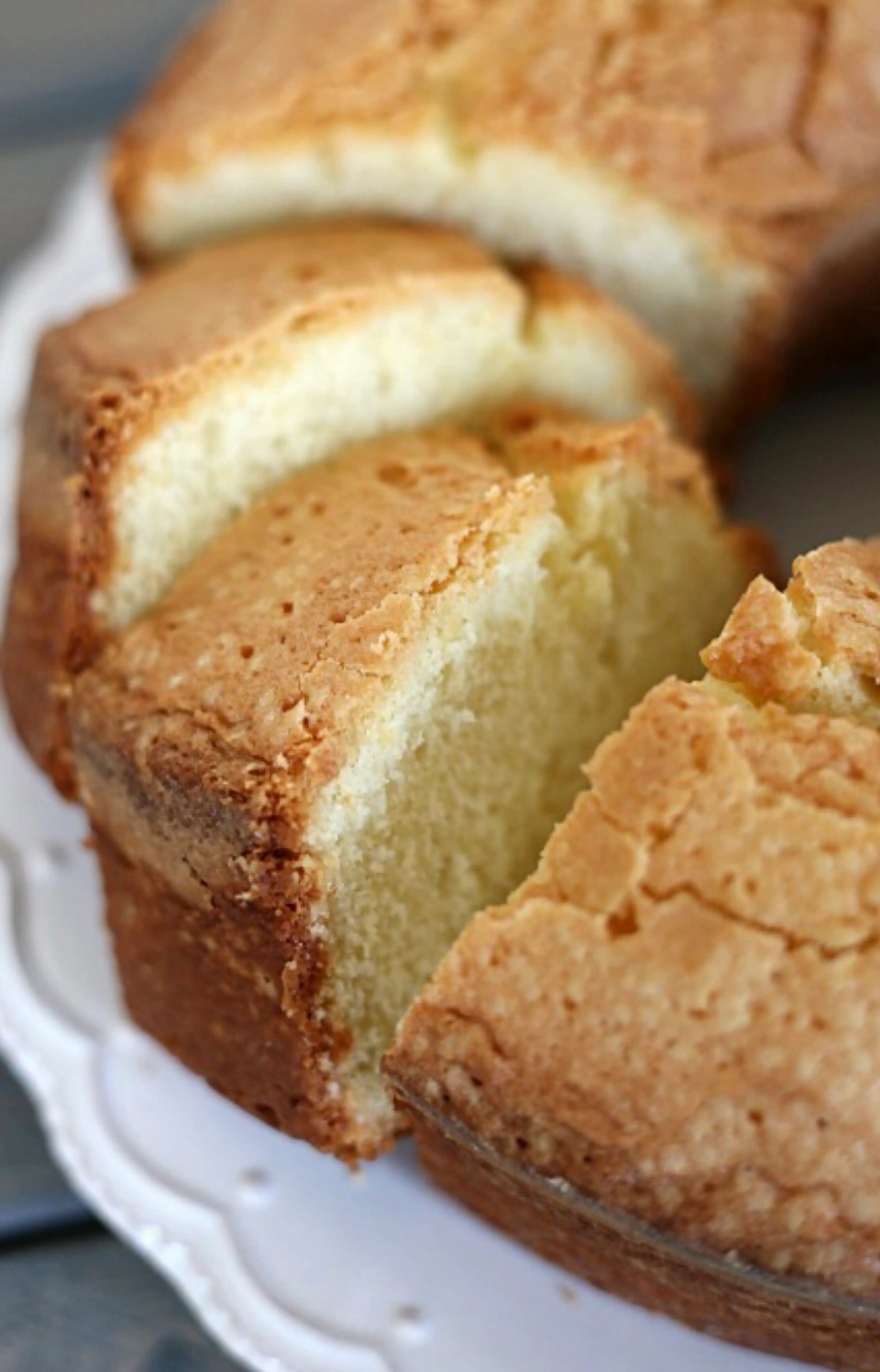 Maw Maw’s Sour Cream Pound Cake