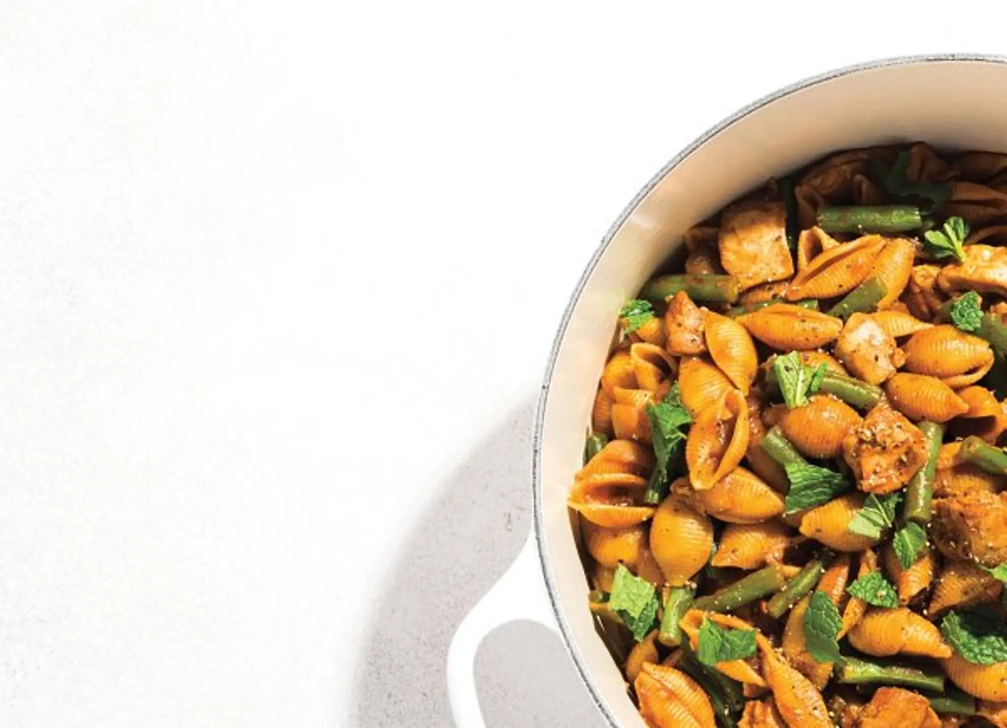 Pasta with Chicken, Green Beans and Harissa