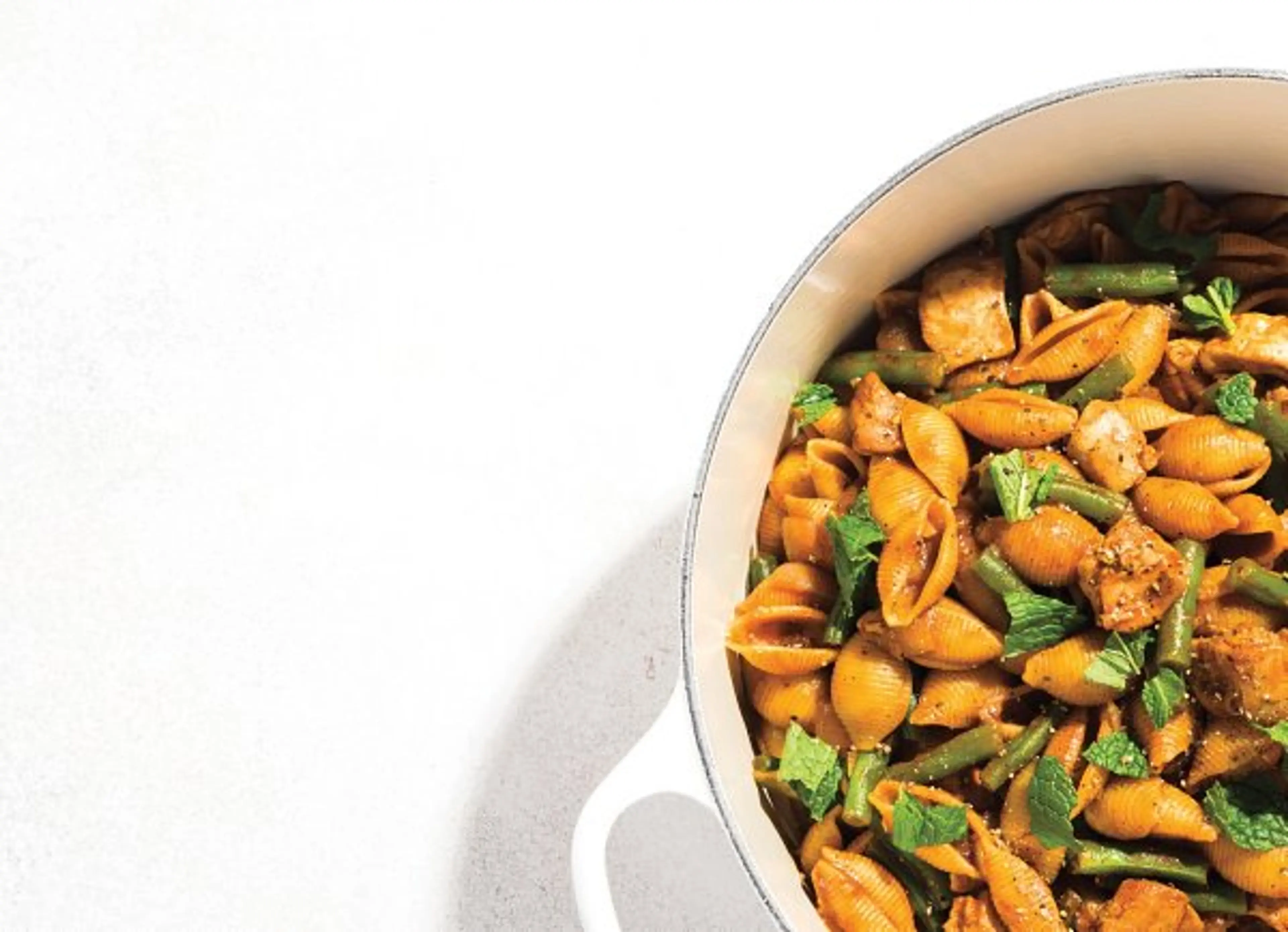 Pasta with Chicken, Green Beans and Harissa