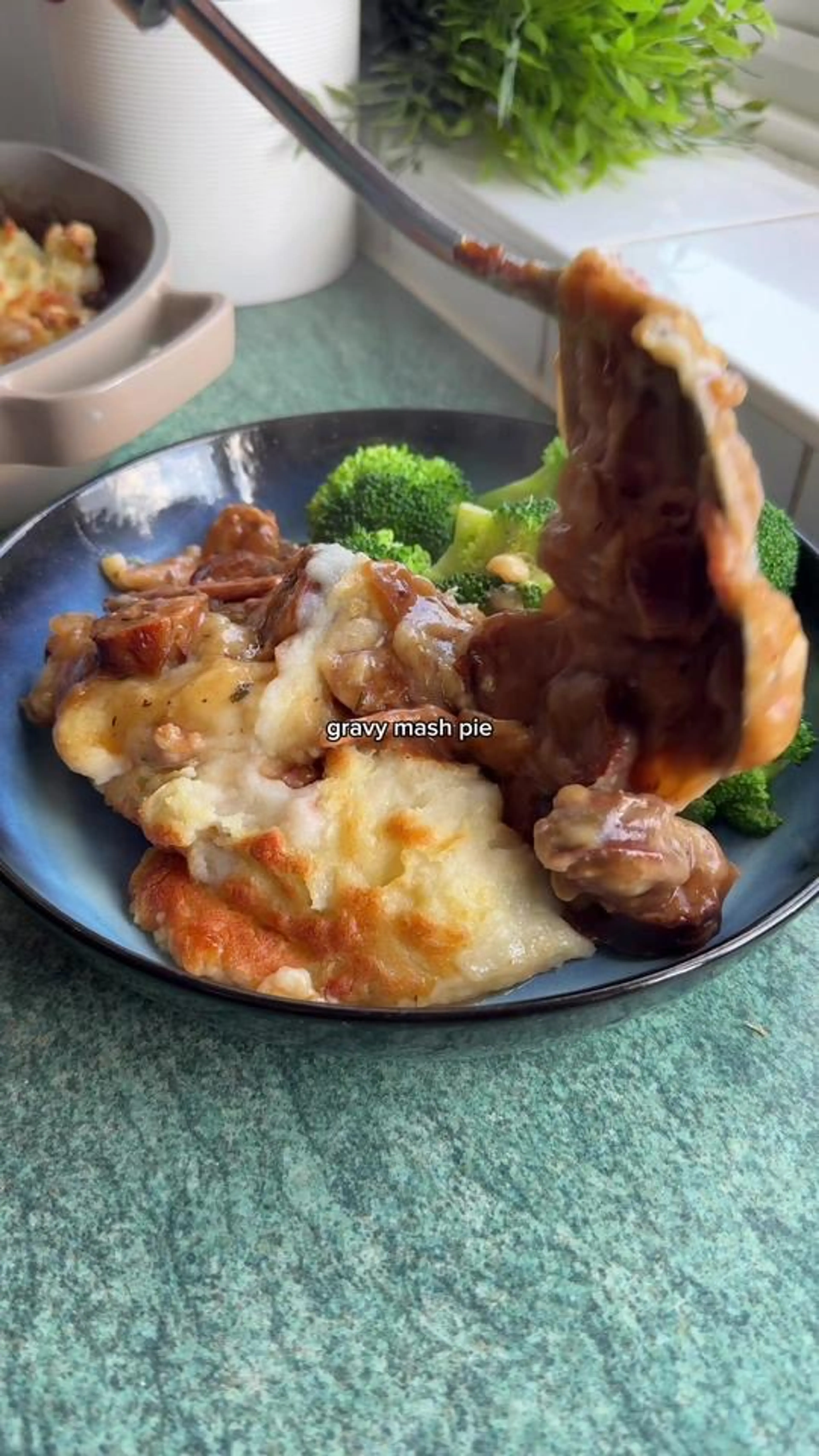 Sausage And Bacon Gravy Mash Pie