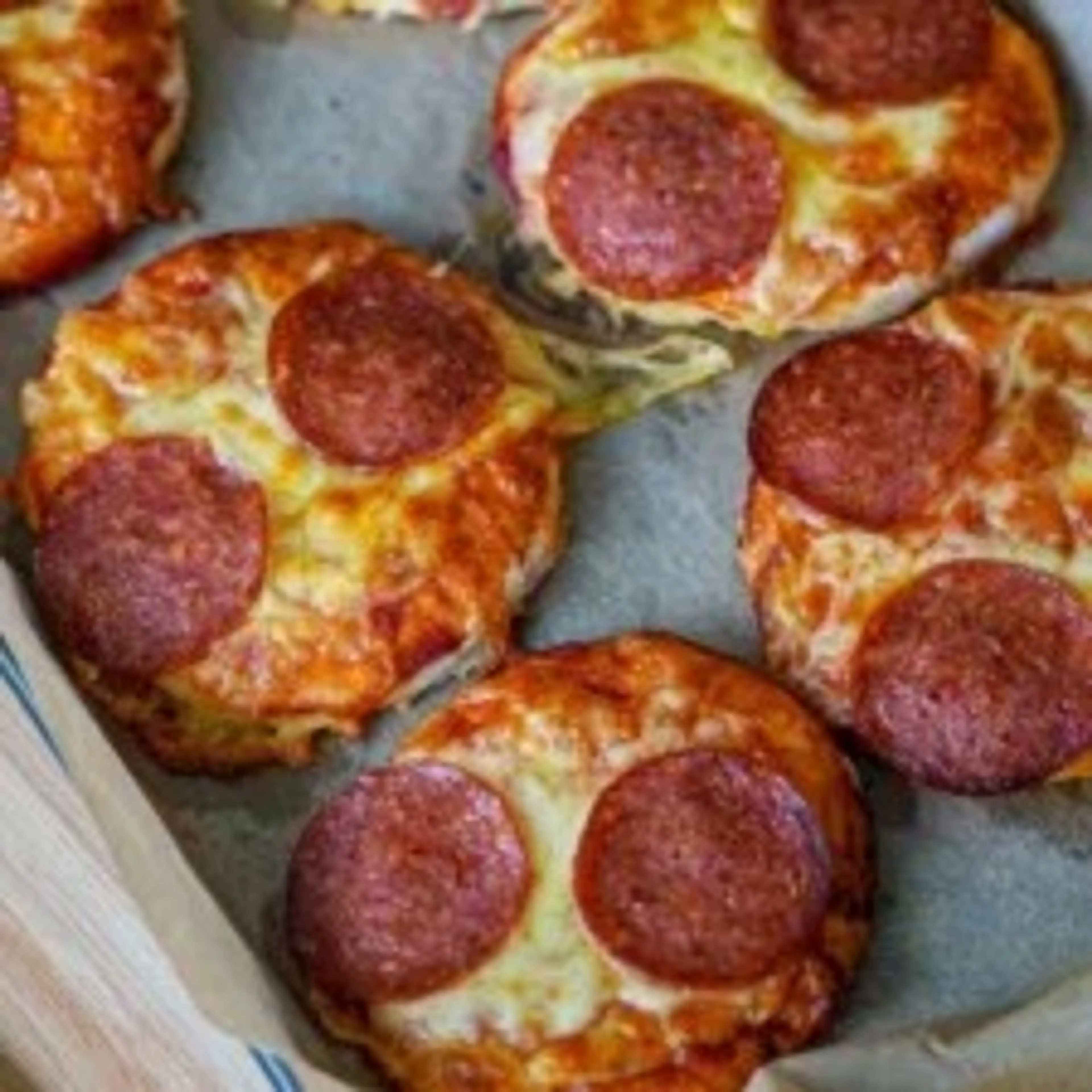 Mini Lunchbox Pizzas