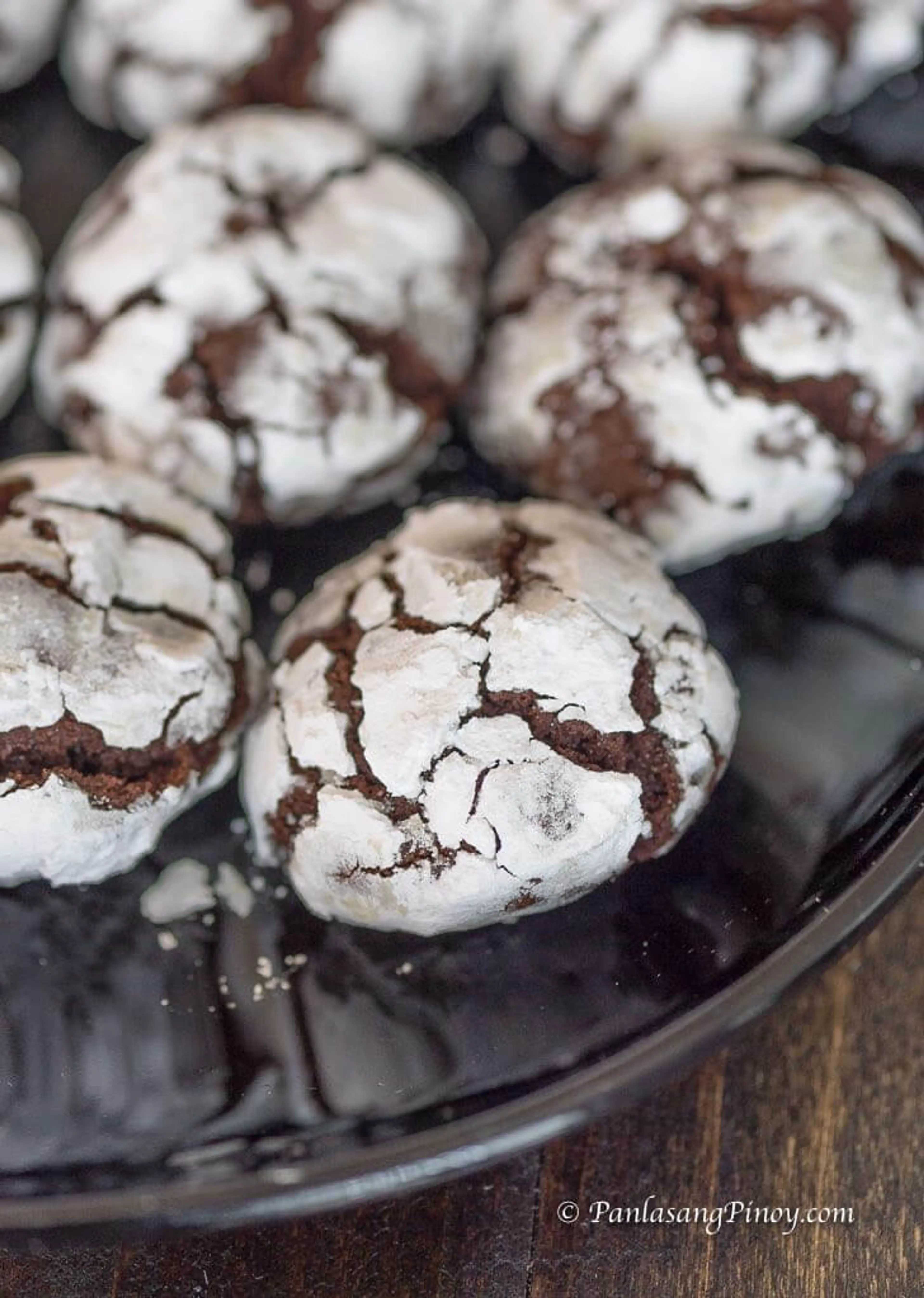 Chocolate Crinkle Cookies