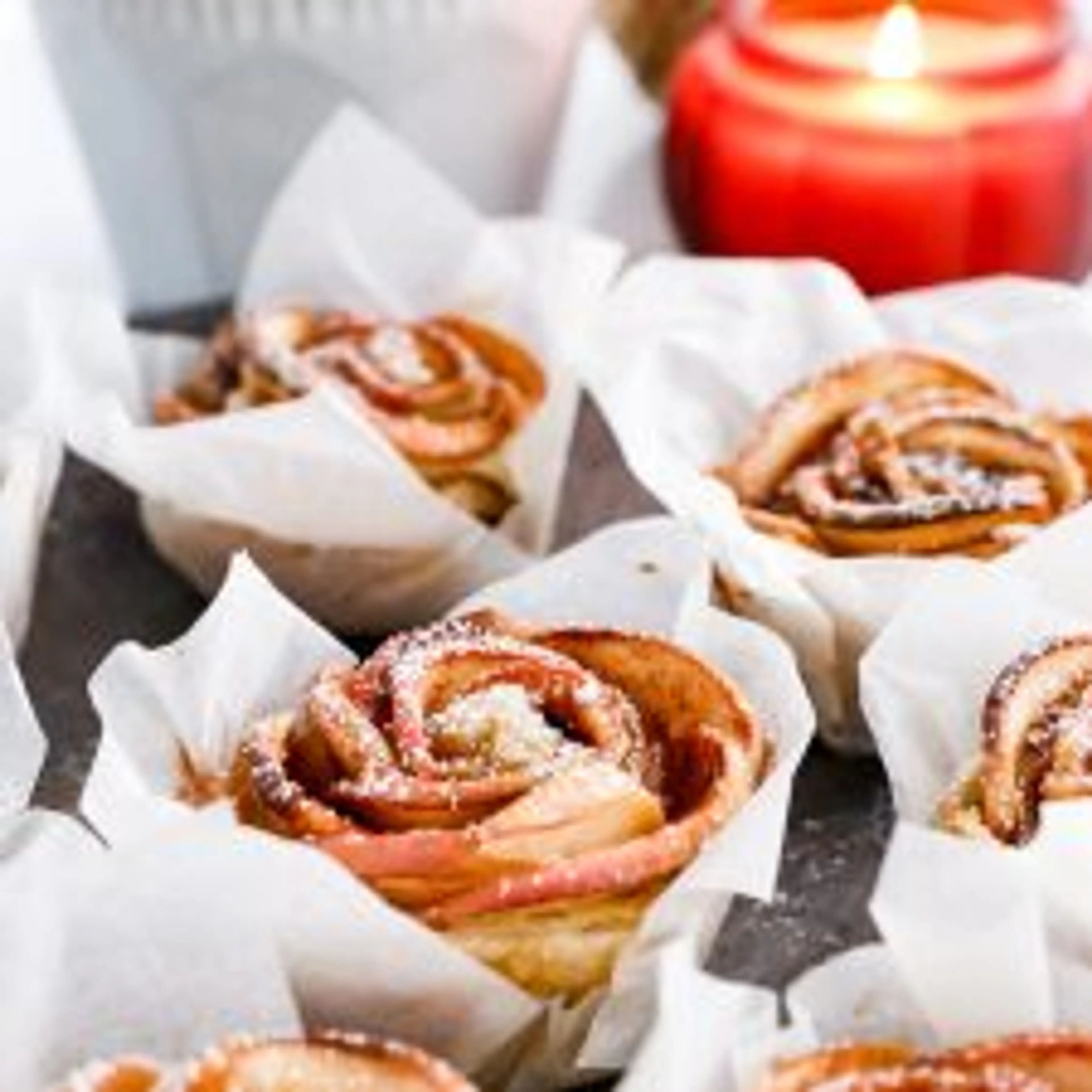 Puff Pastry Apple Roses