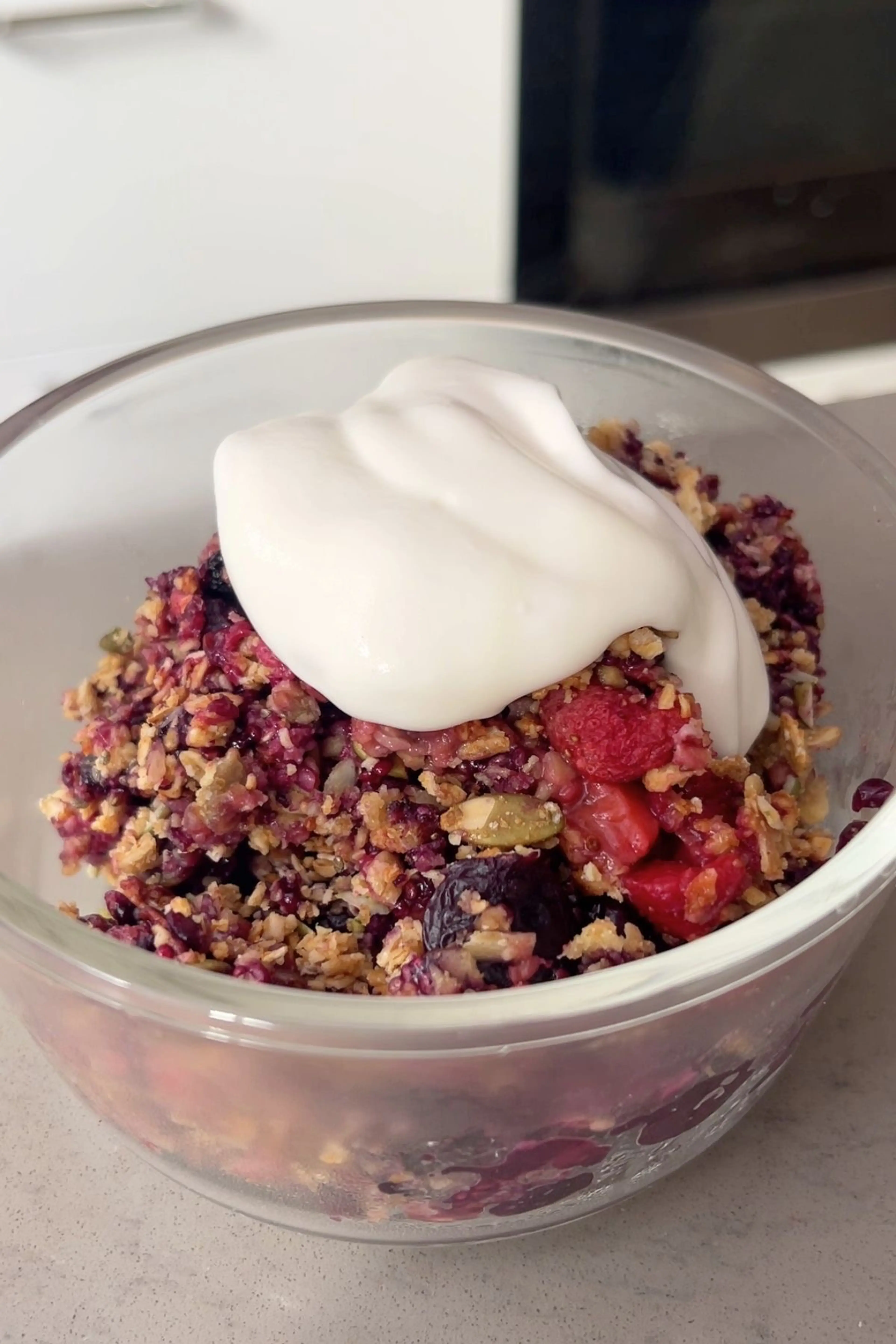 Berry Breakfast Crumble