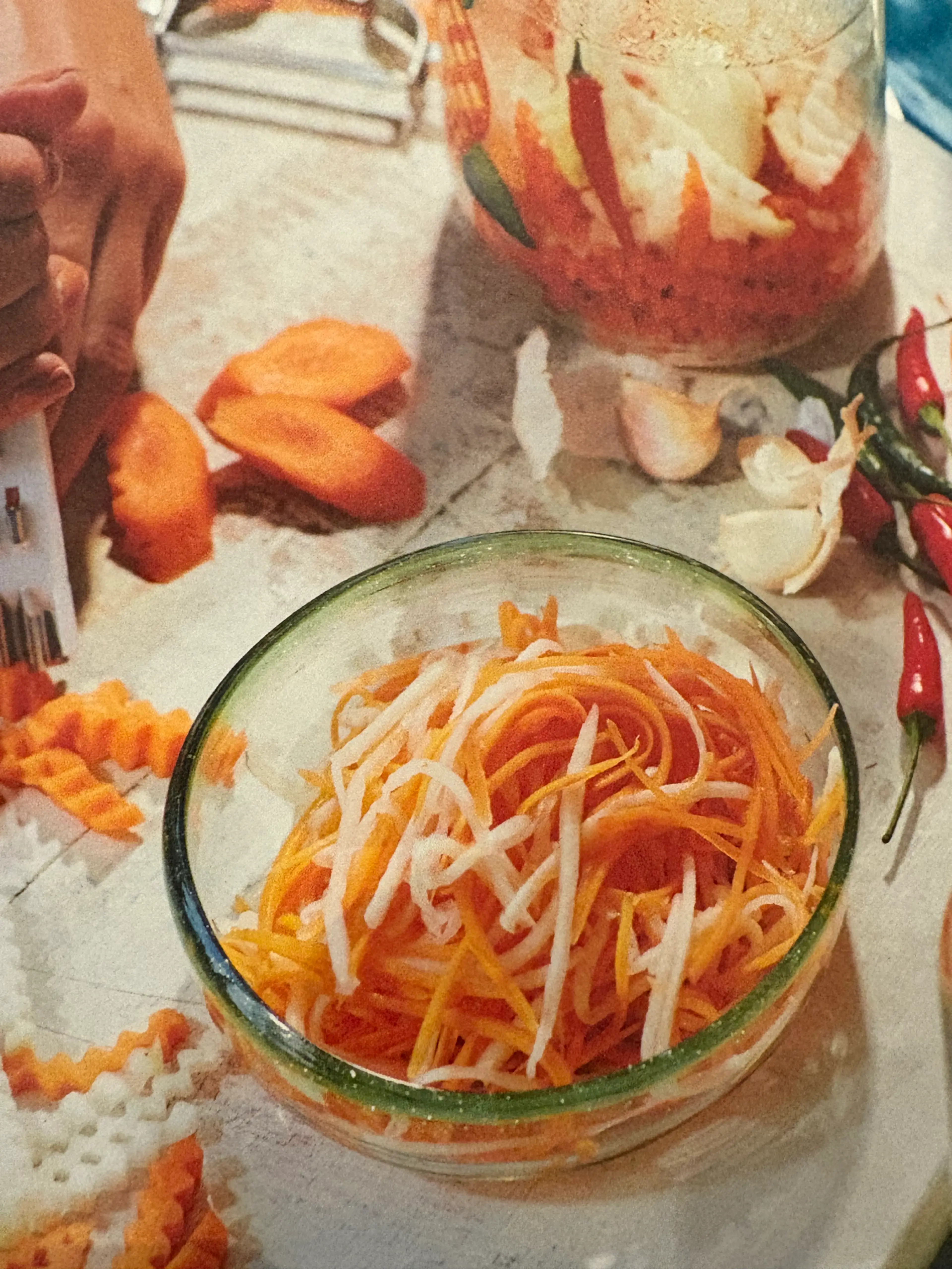 TRADITIONAL 204 VIETNAMESE PICKLES ĐỒ CHUA NGÂM GIÒN