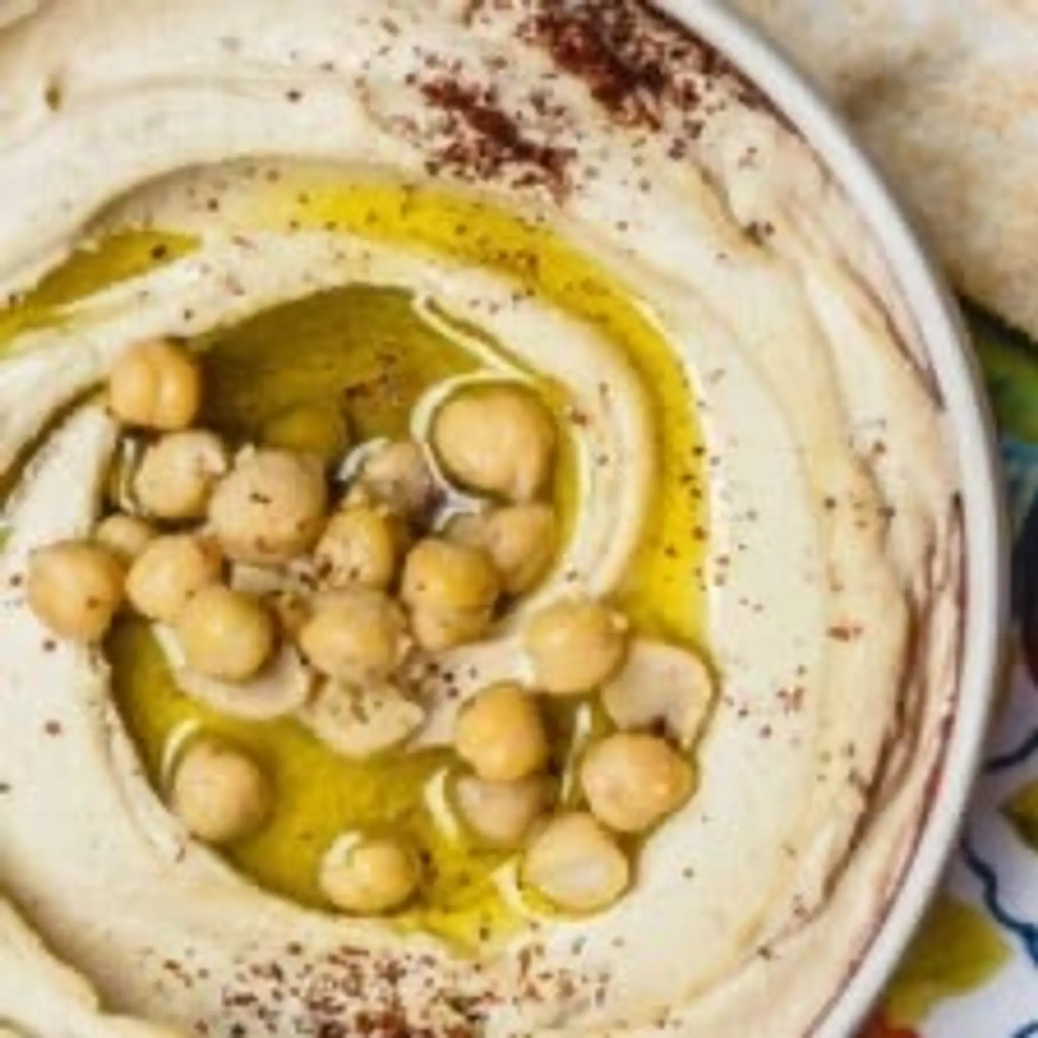 Easy Hummus Recipe: How to Make Hummus
