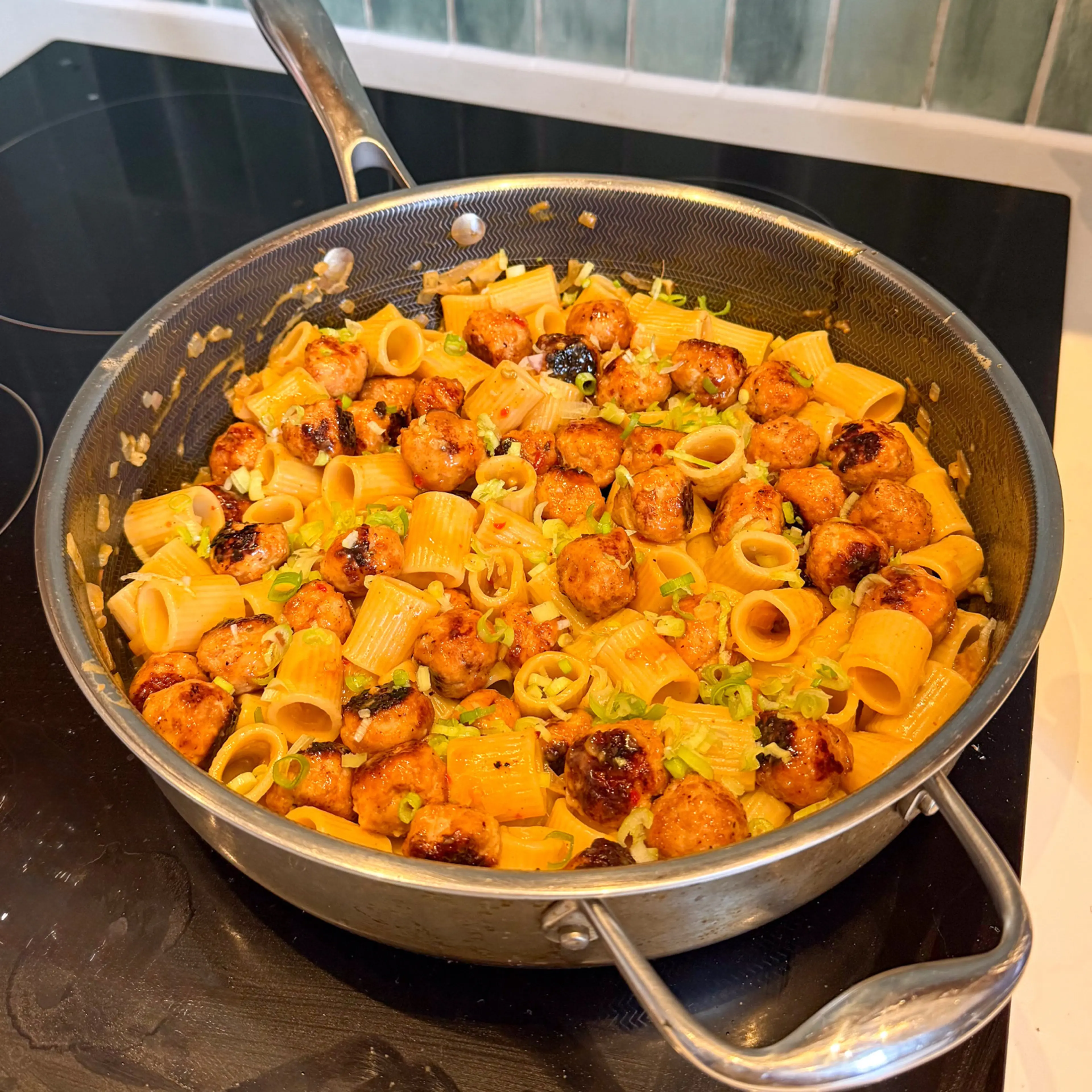 Sweet Chilli Chicken Meatball Pasta