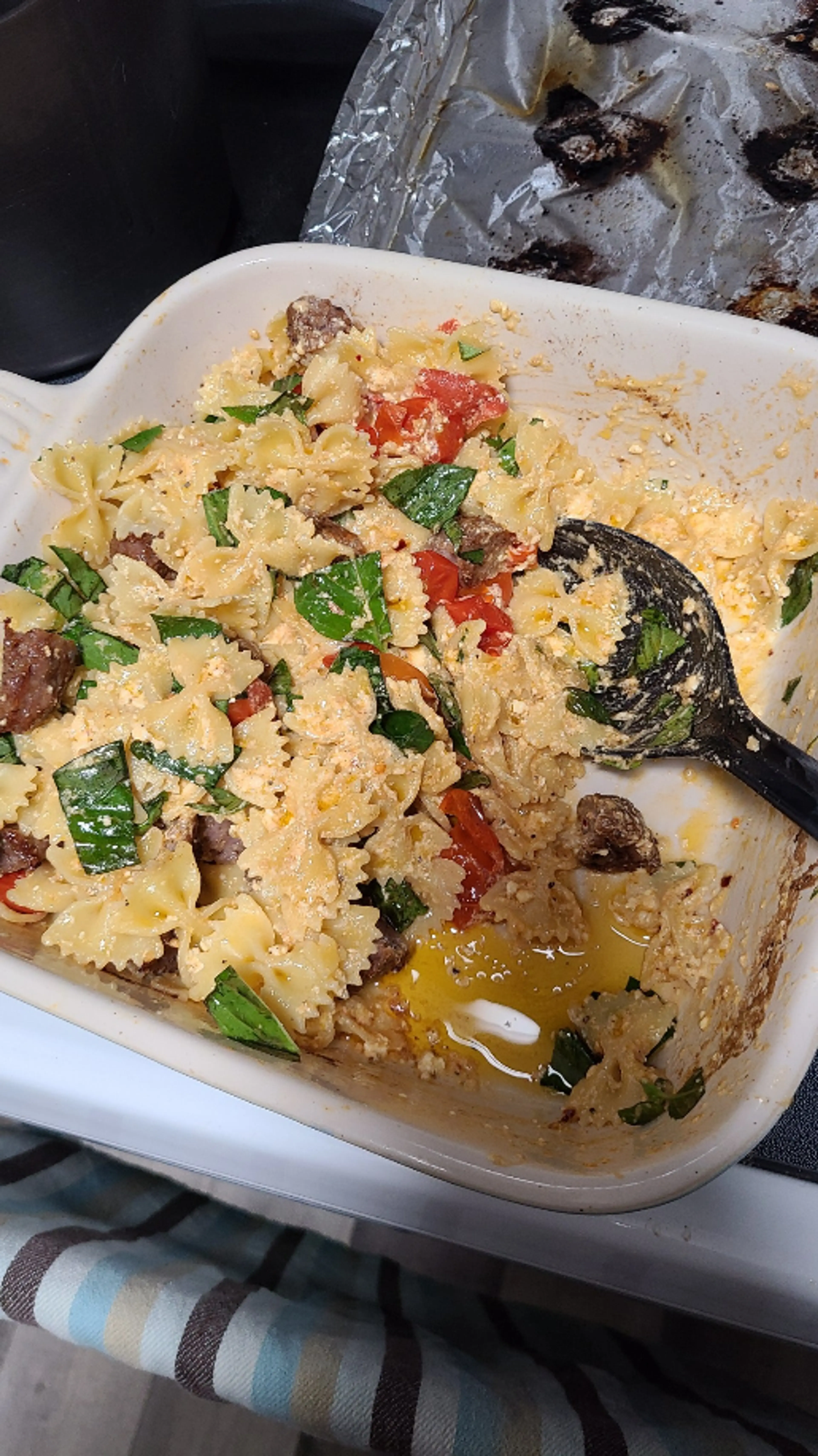 Baked Feta Pasta - TikTok