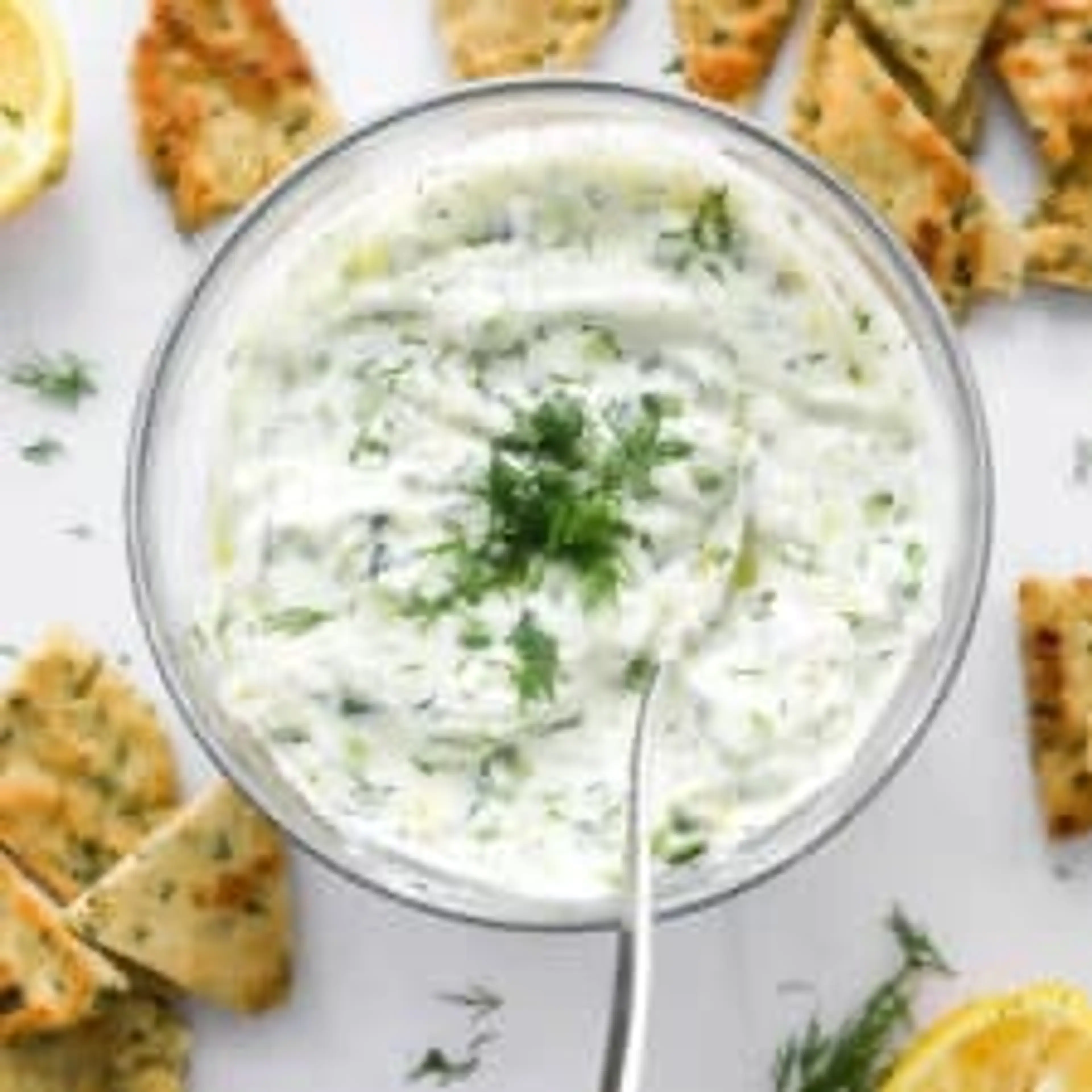 Easy 10 Minute Healthy Tzatziki Sauce