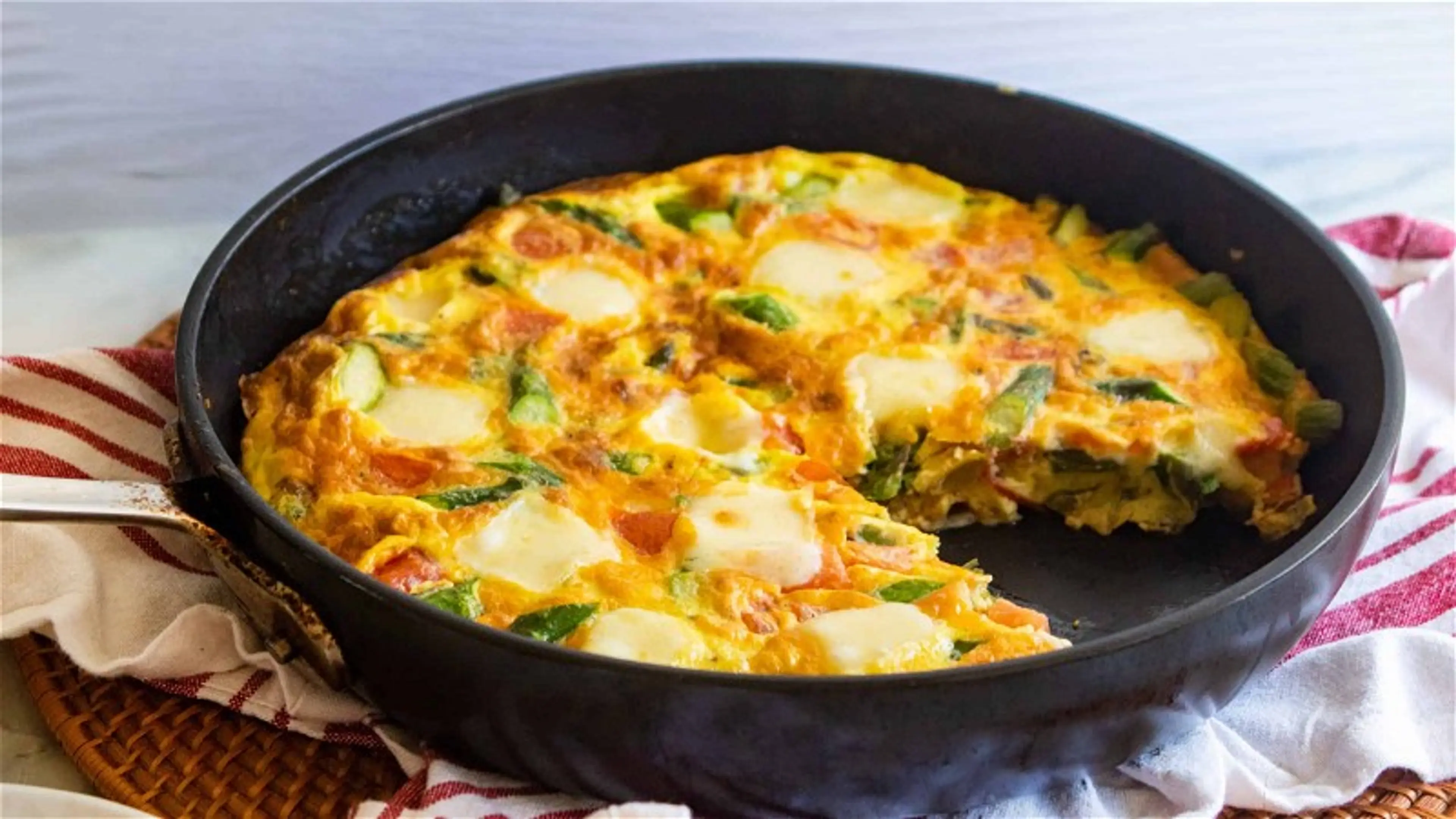 Asparagus and Tomato Frittata