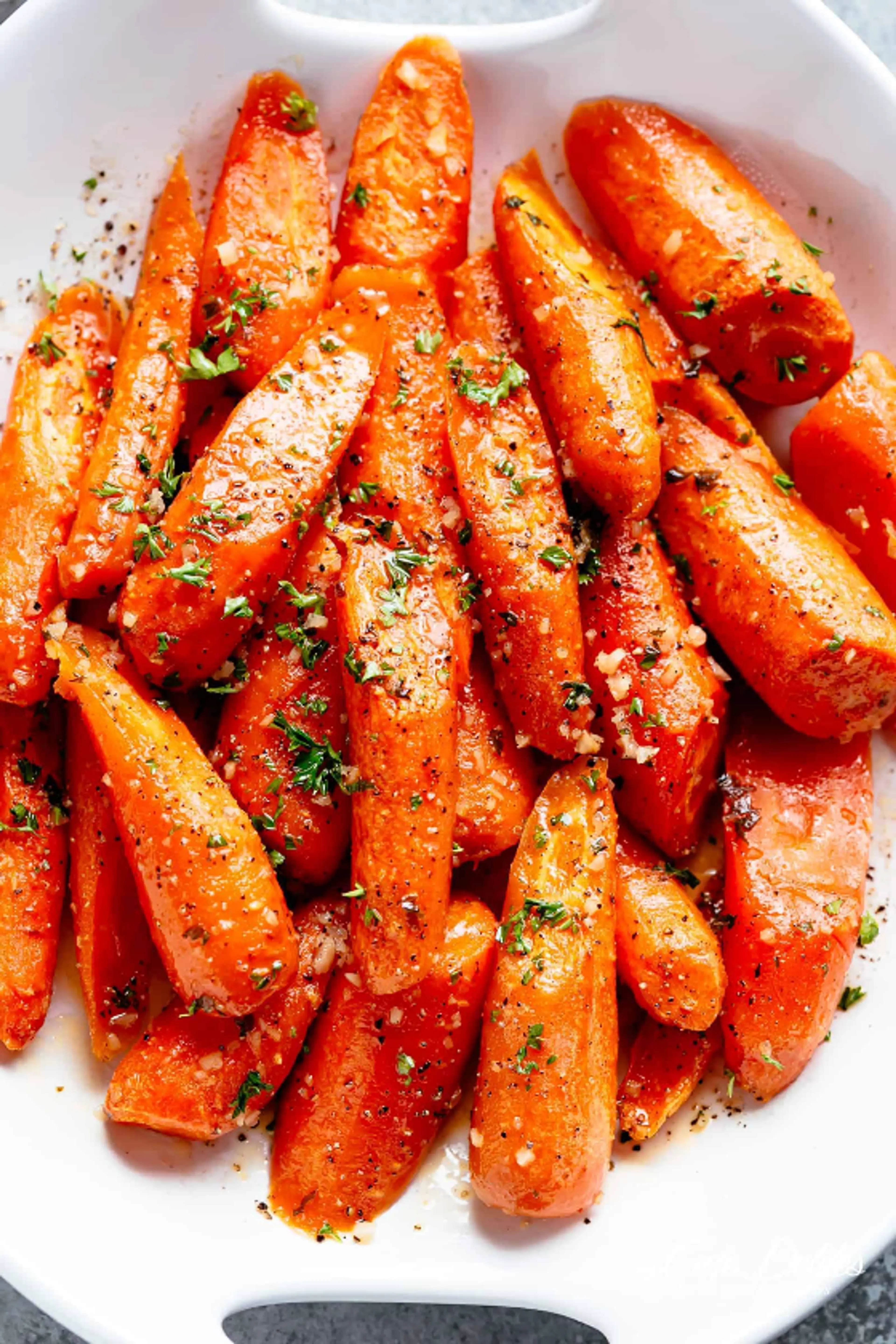 Honey Garlic Butter Roasted Carrots
