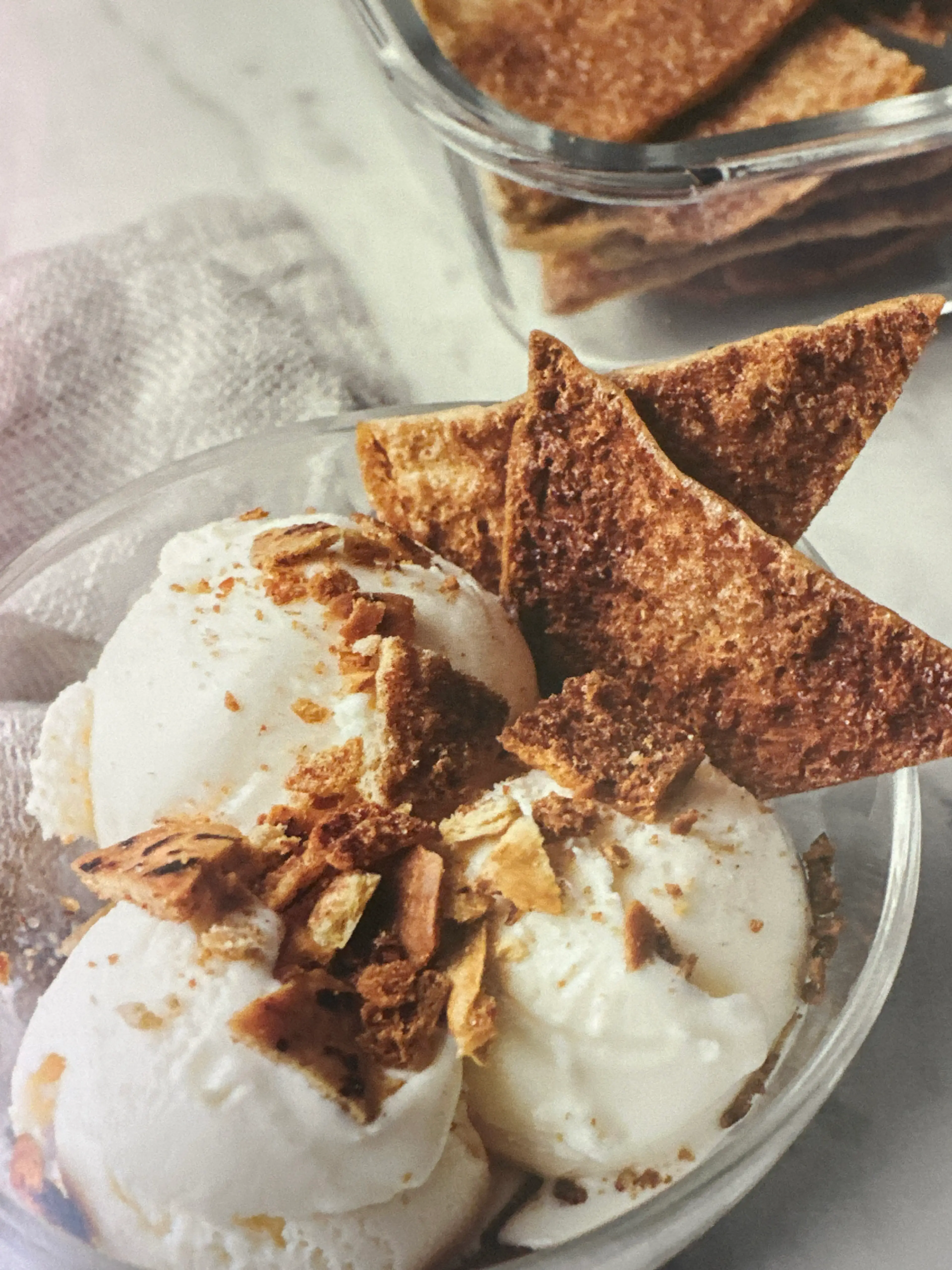 cinnamon- sugar pita chips