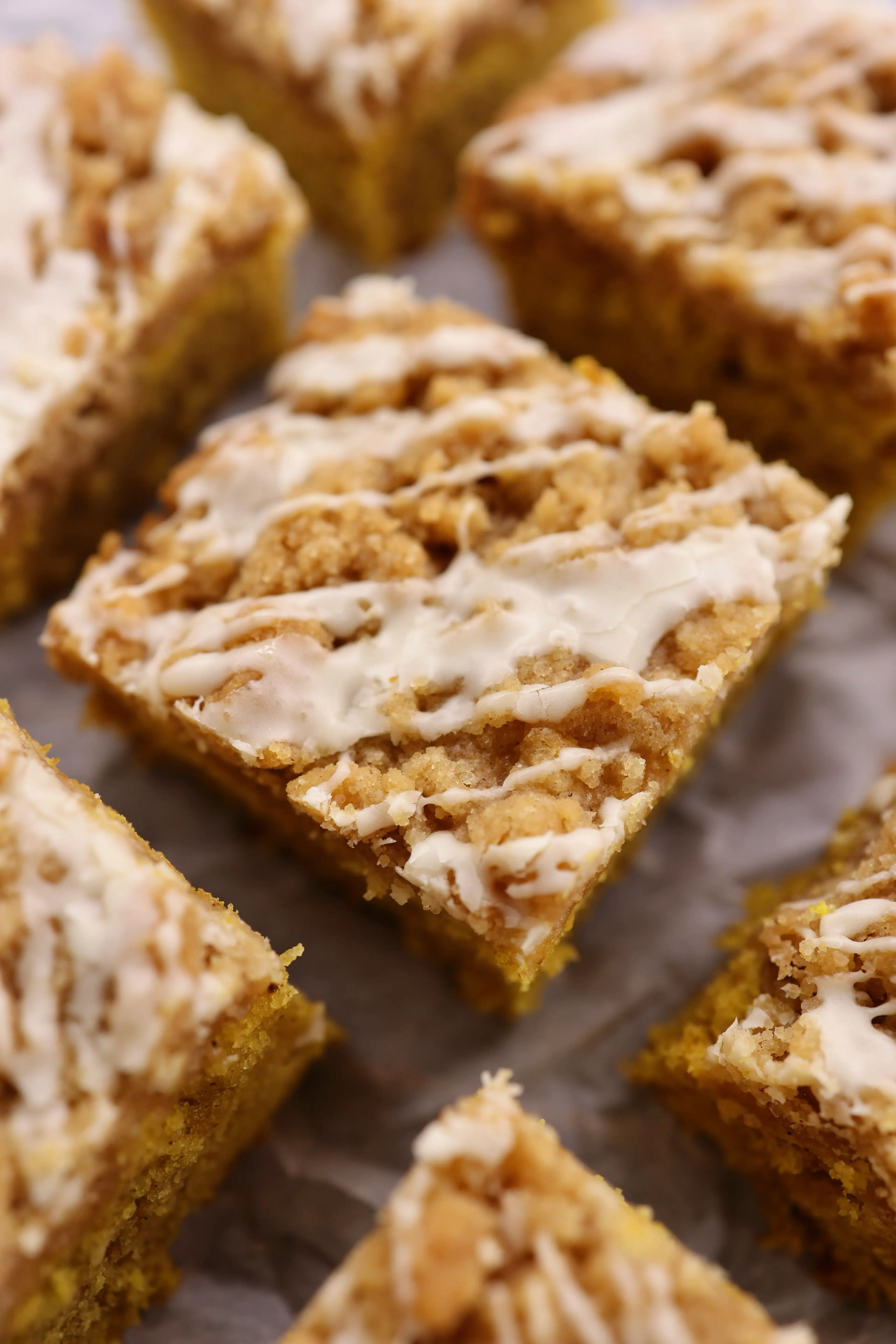 Pumpkin Crumb Cake Bars