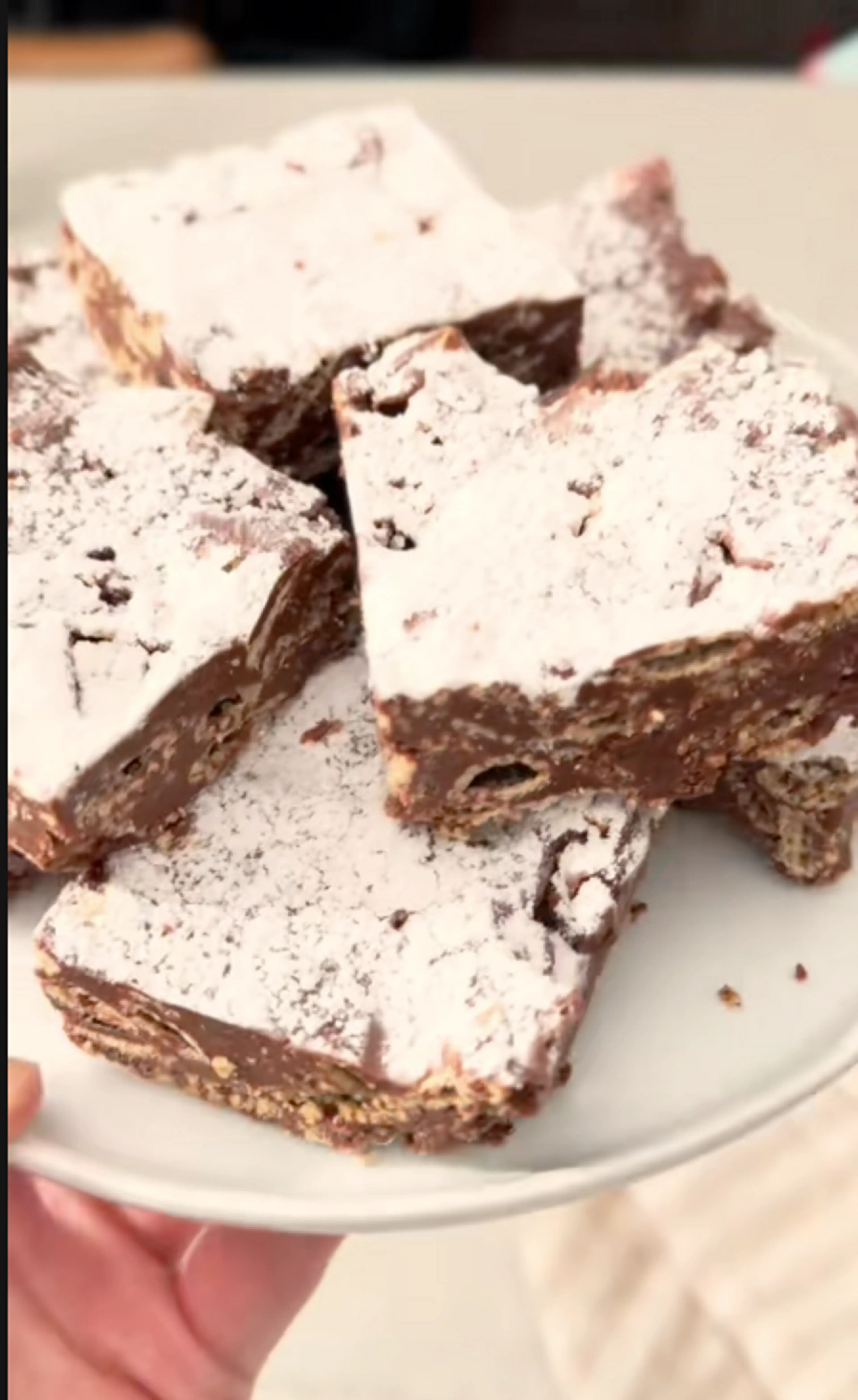 Puppy Chow Bars (aka Muddy Buddy Bars)