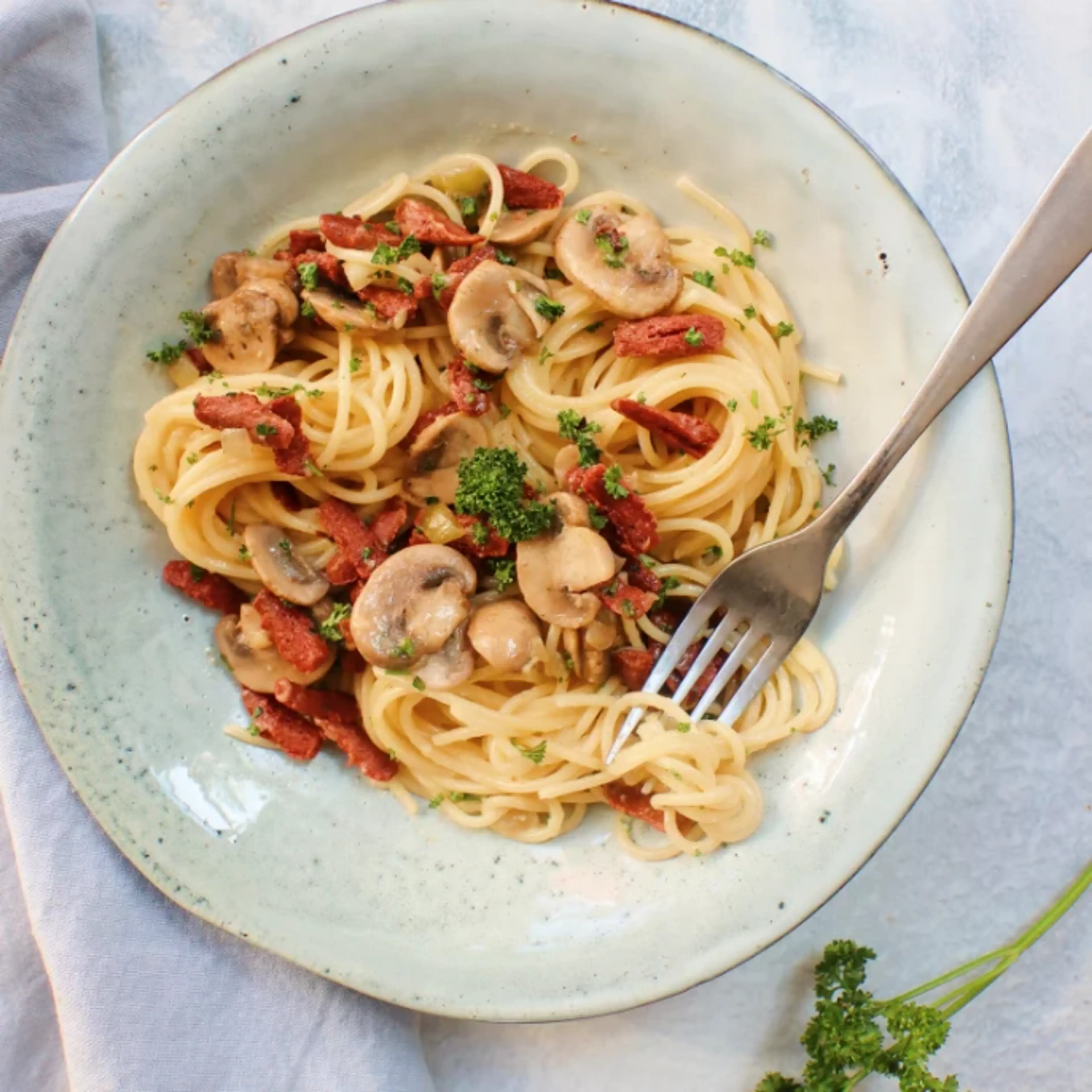 Vegetarische pasta carbonara