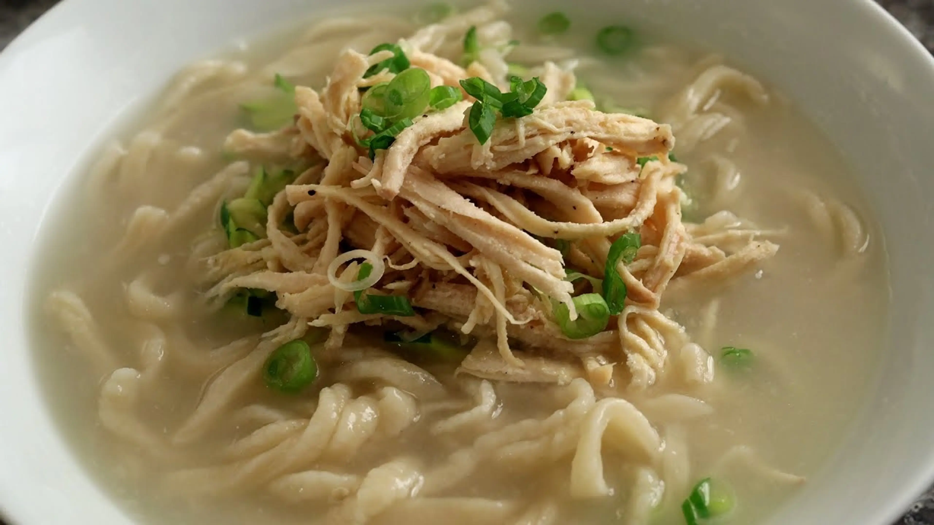 Chicken noodle soup from scratch (Dak-kalguksu)