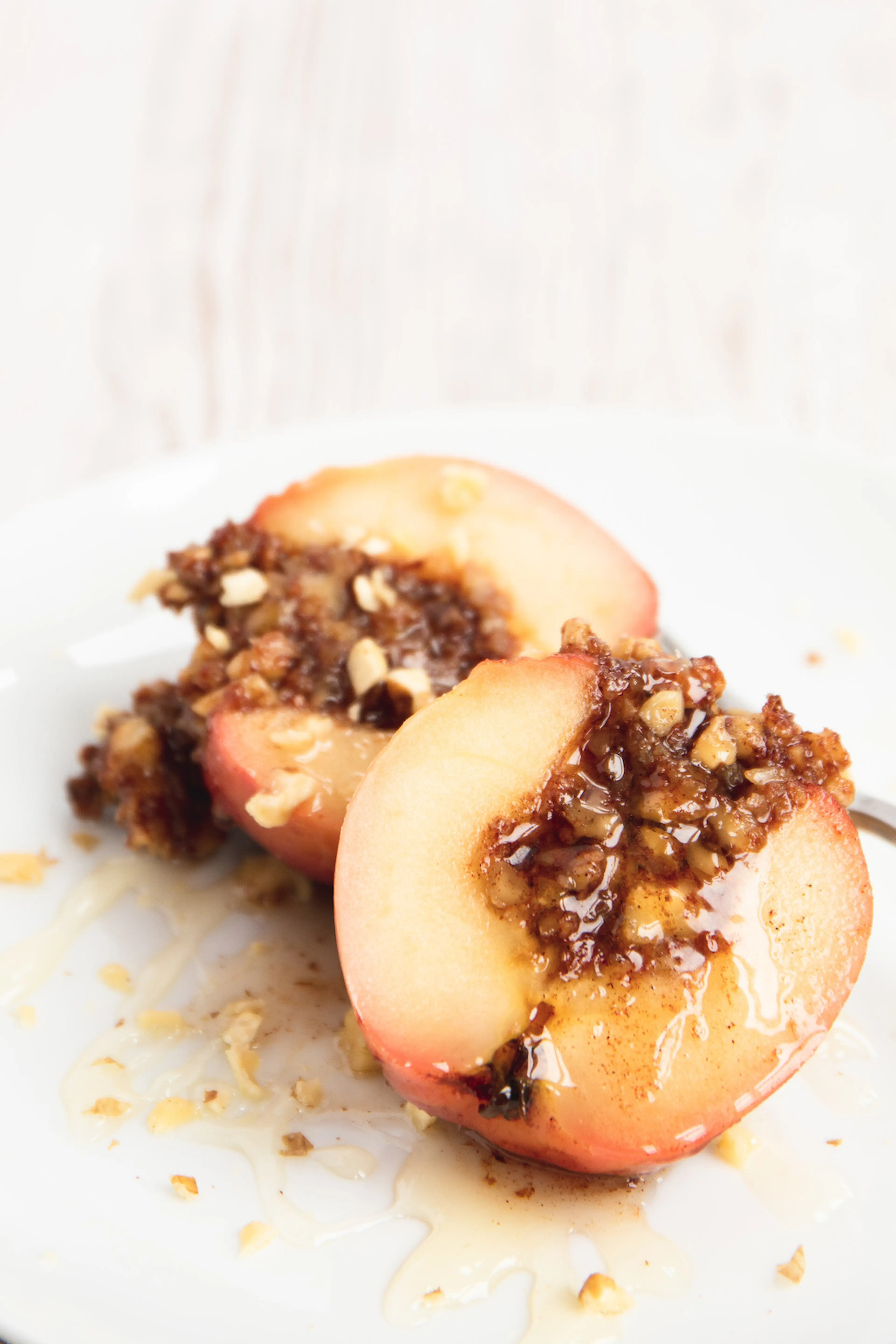 Easy Baked Apples with Walnuts