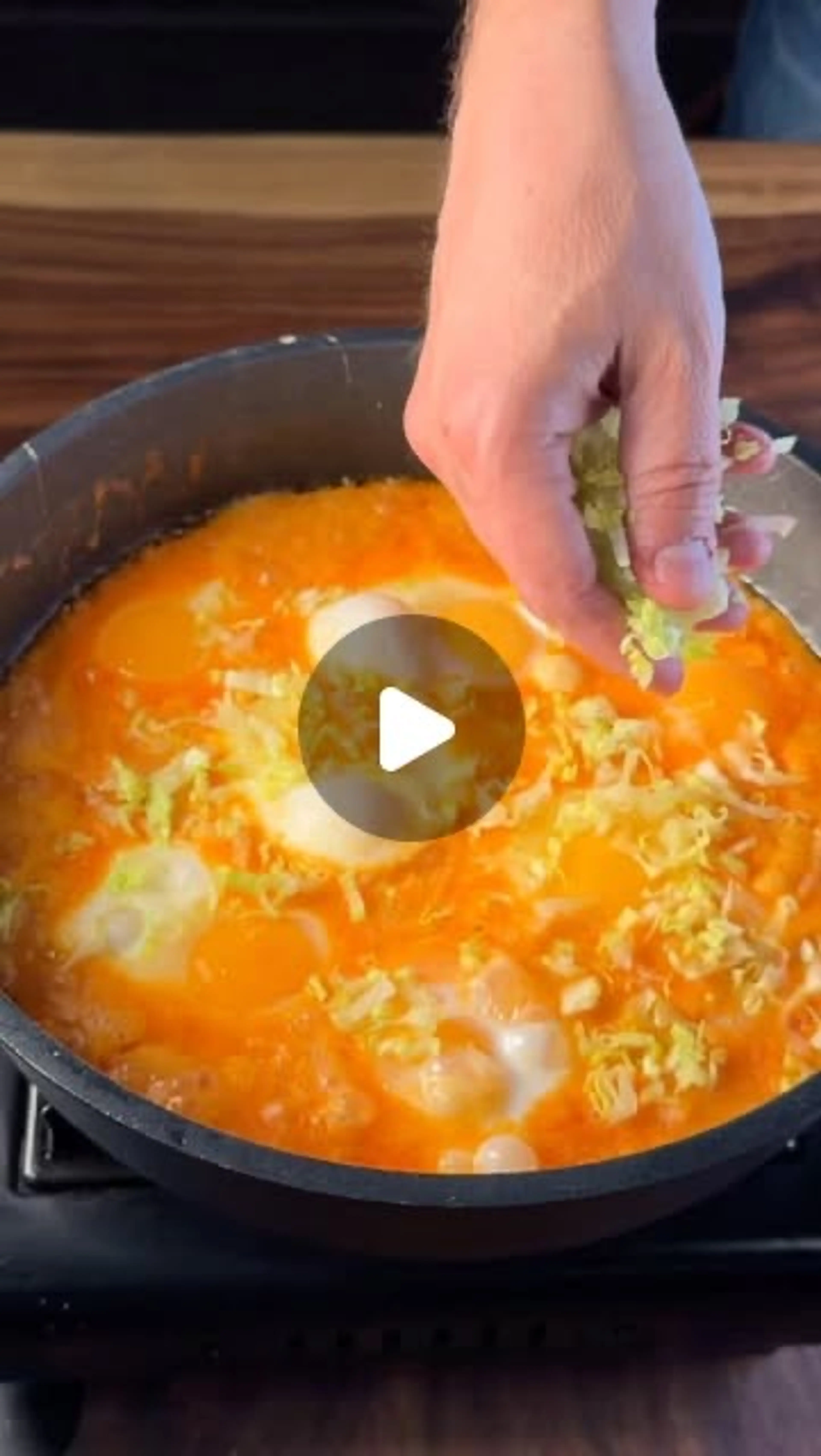 Easy Cheesy Shakshuka