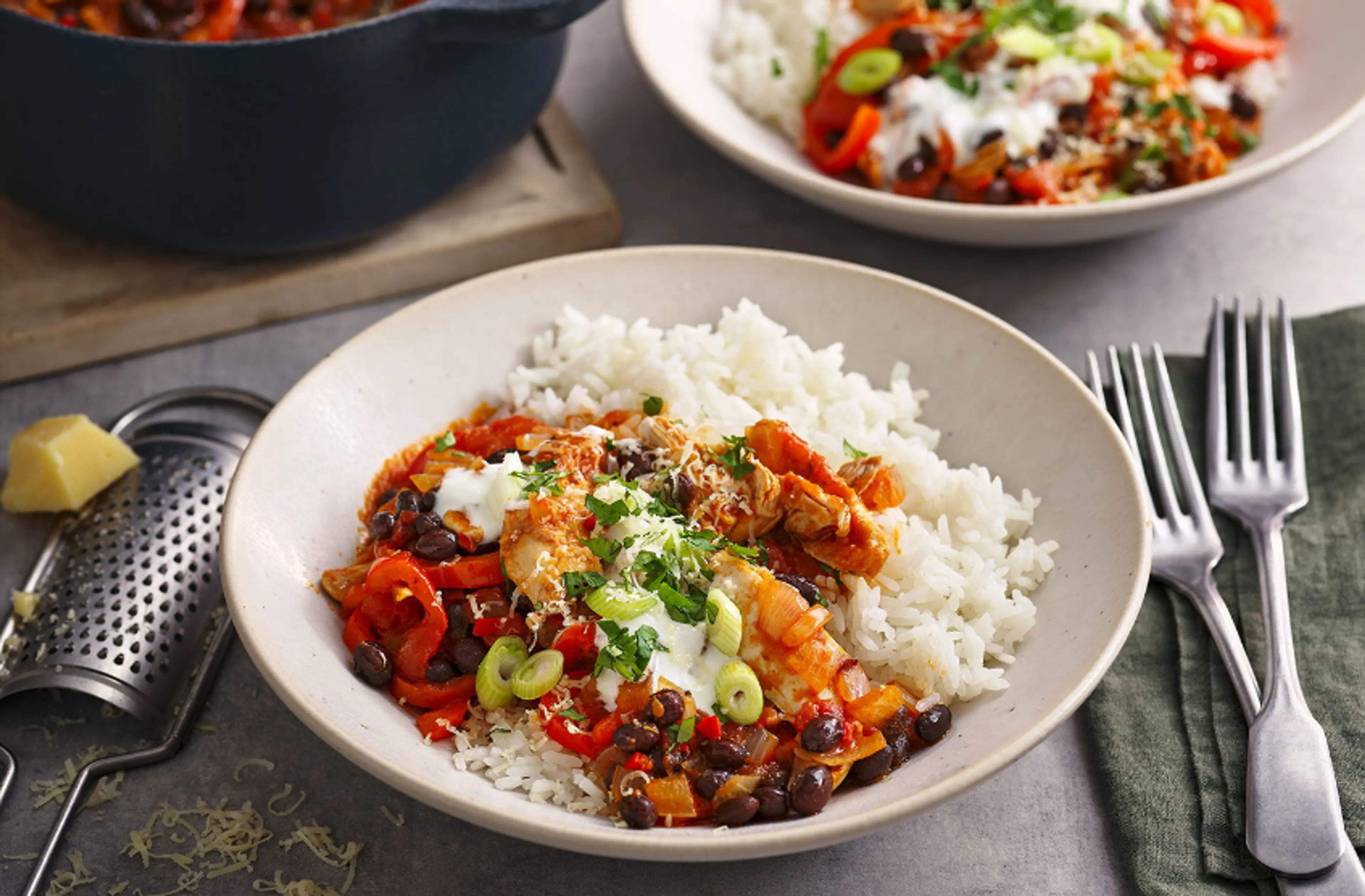 Chicken and black bean chilli