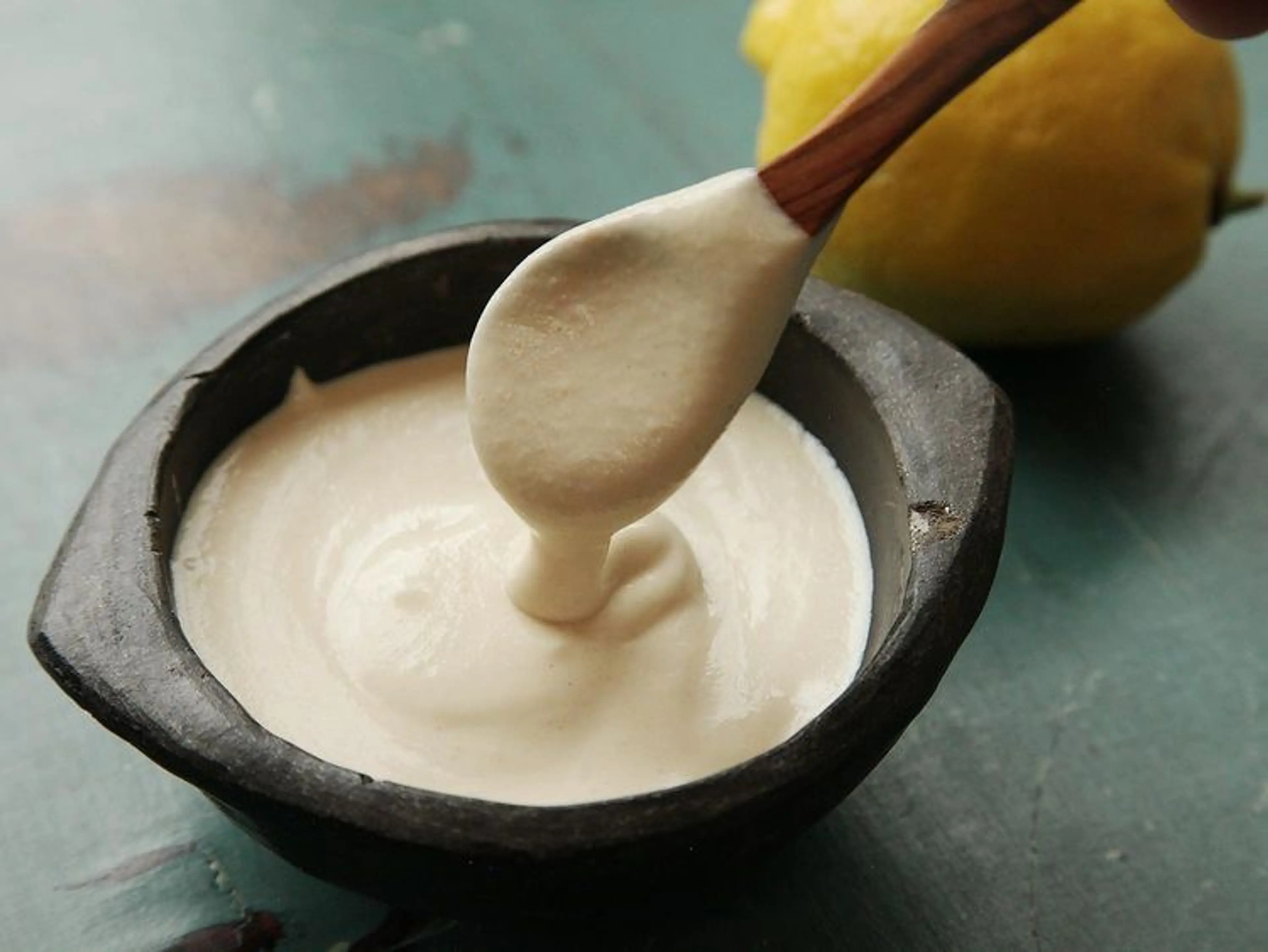 Lemon-garlic tahini sauce