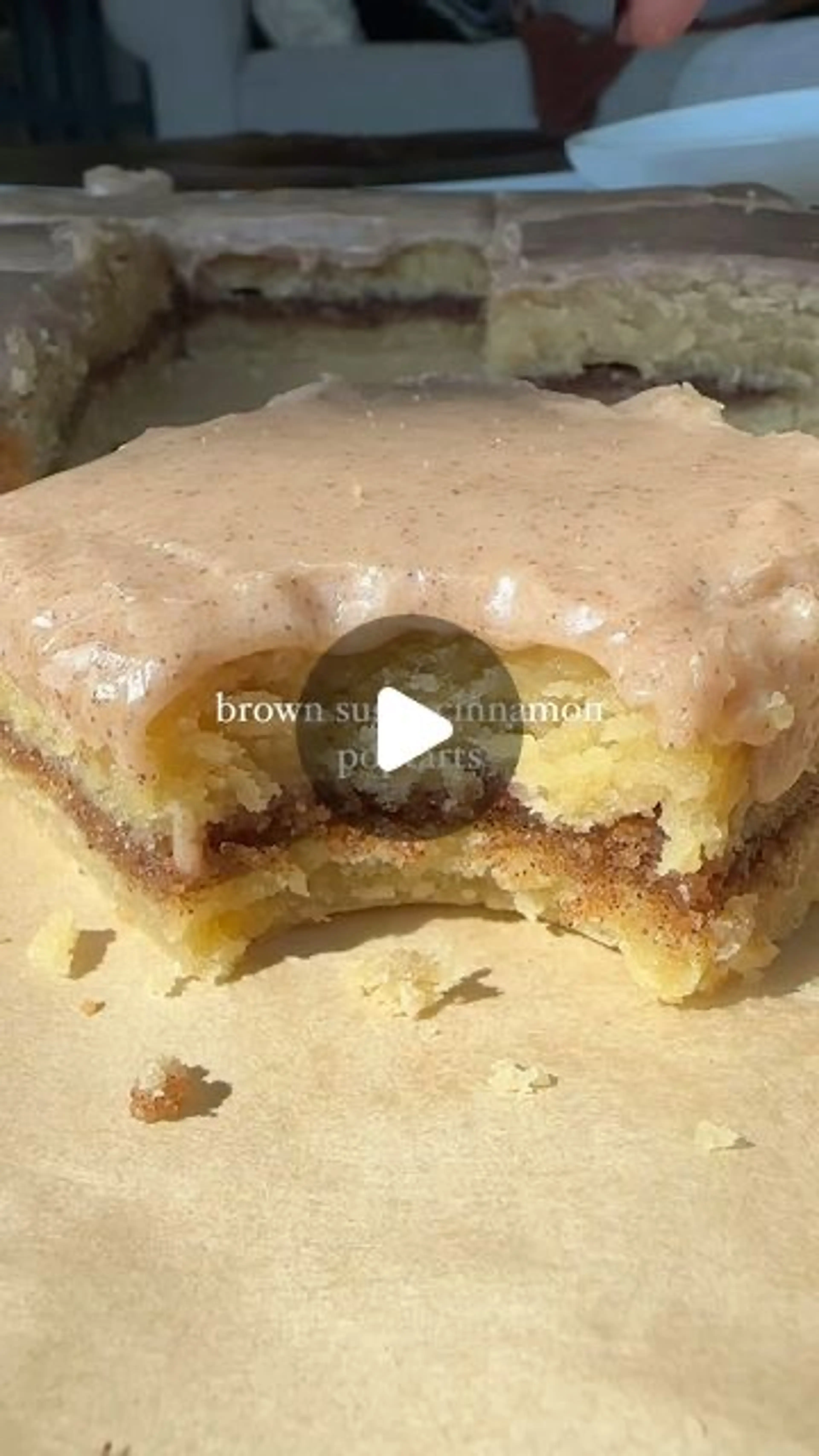 Brown Sugar Cinnamon Poptart Bars