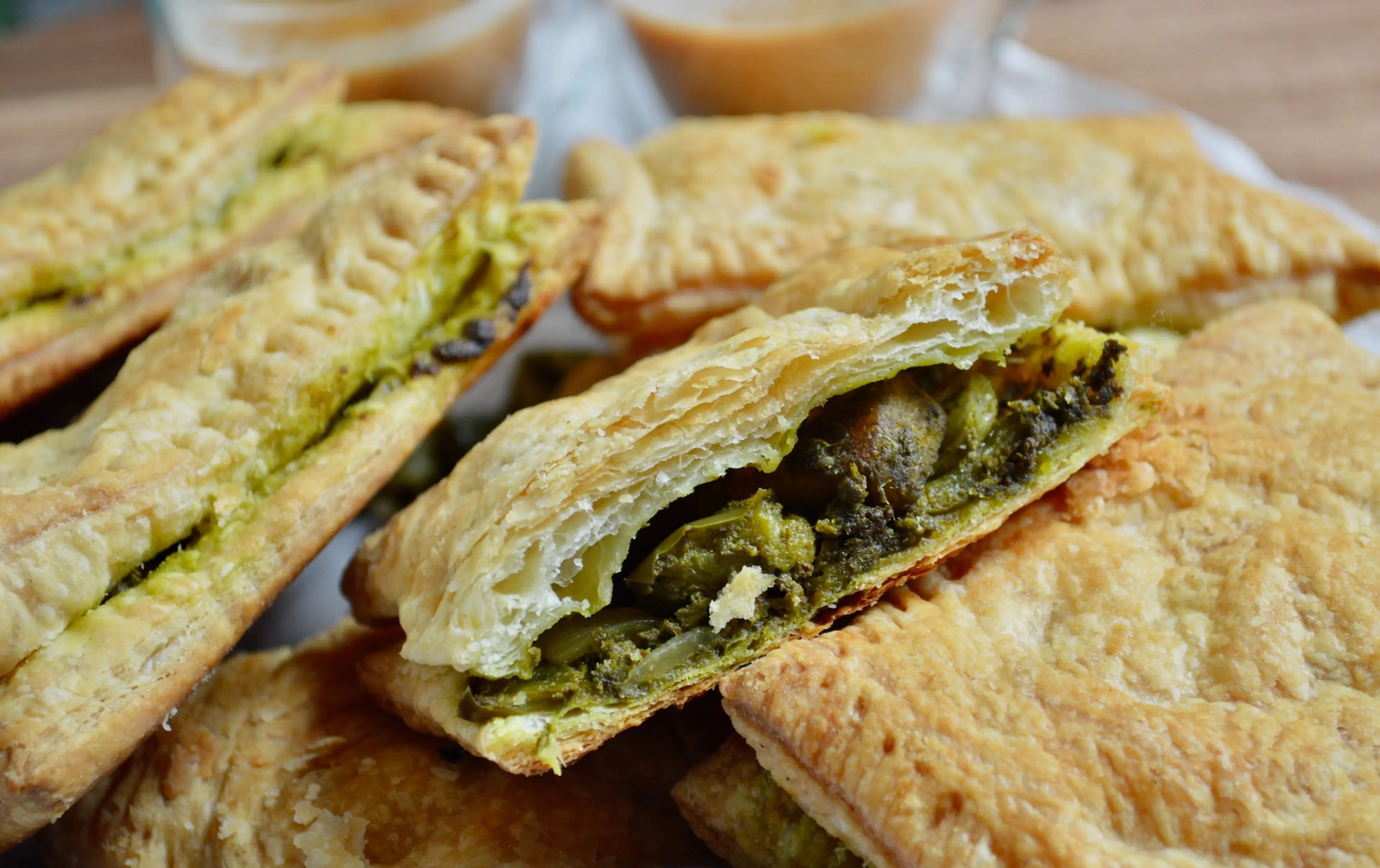 Hariyali Paneer Puffs