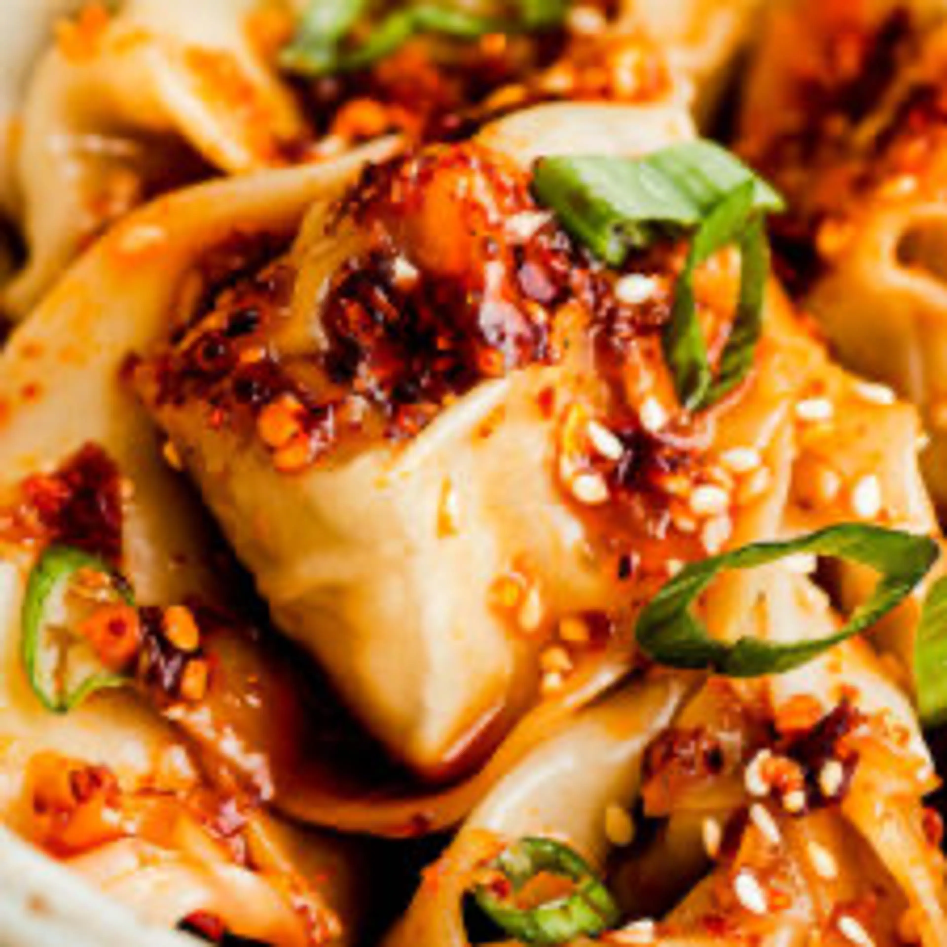 Homemade Chicken Wontons with Spicy Chili Oil