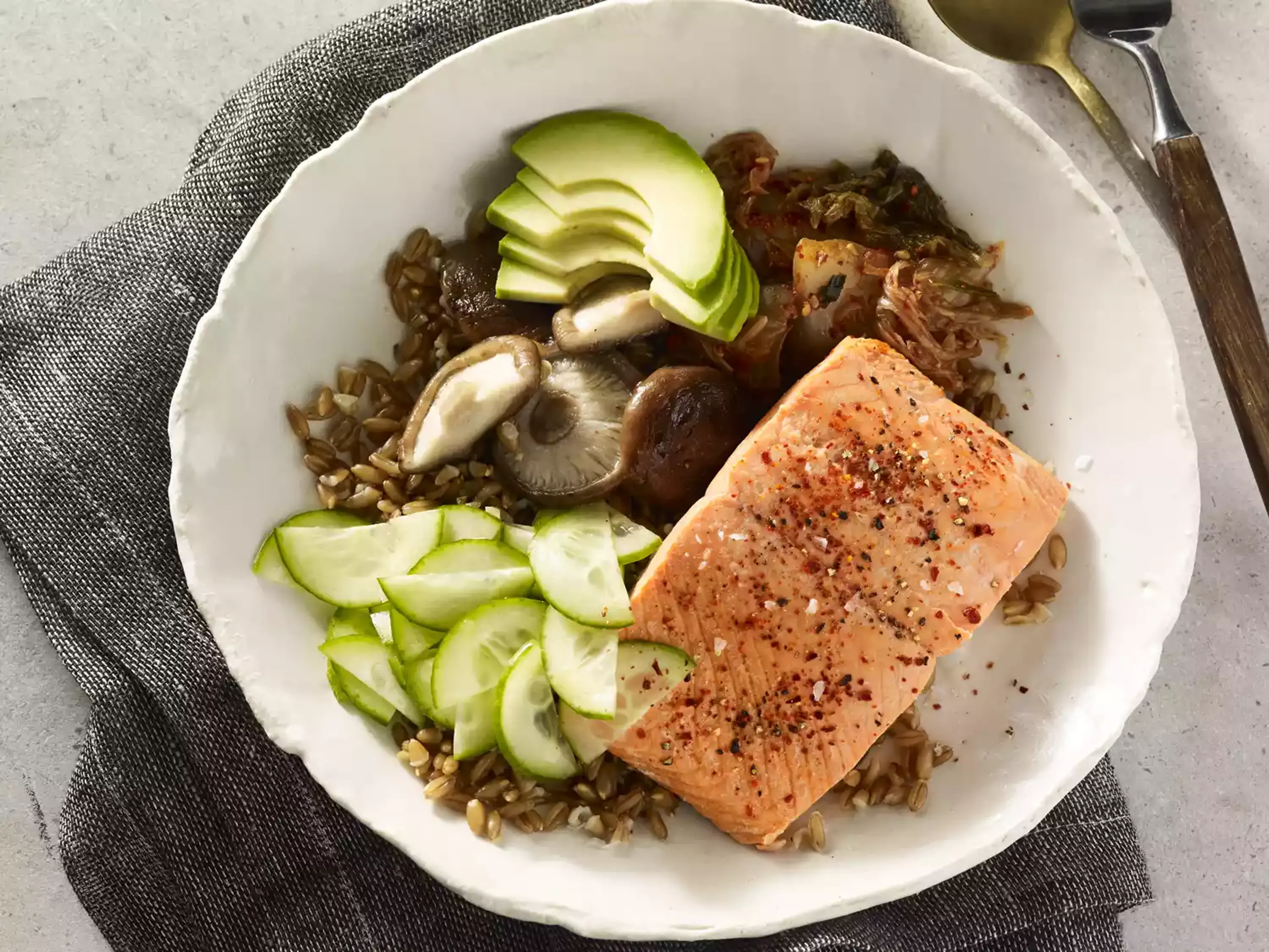 Instant Pot Salmon And Farro Grain Bowl With Mushrooms