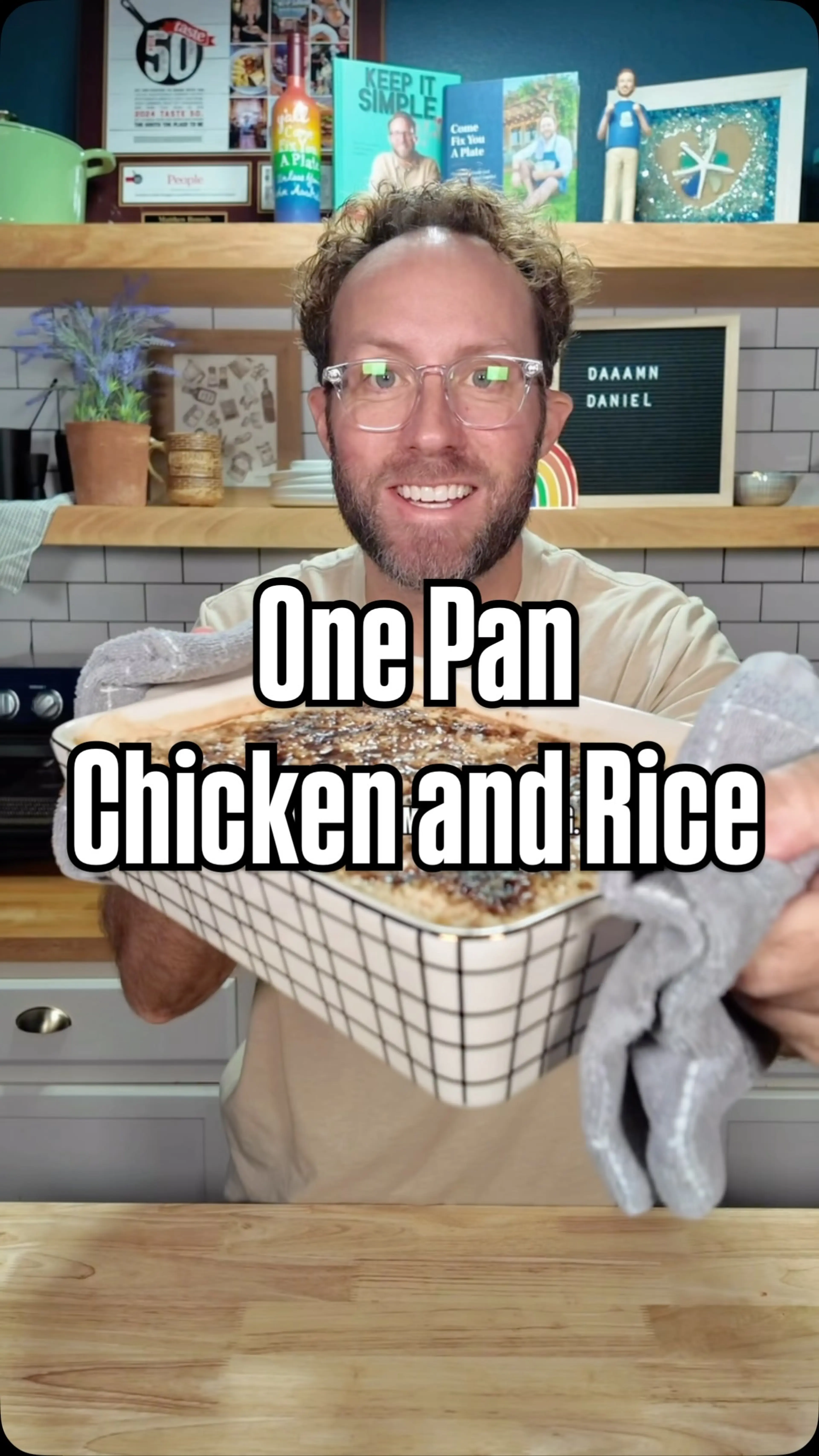 One Pan Chicken and Rice! #onepan #chickenandrice #casserole