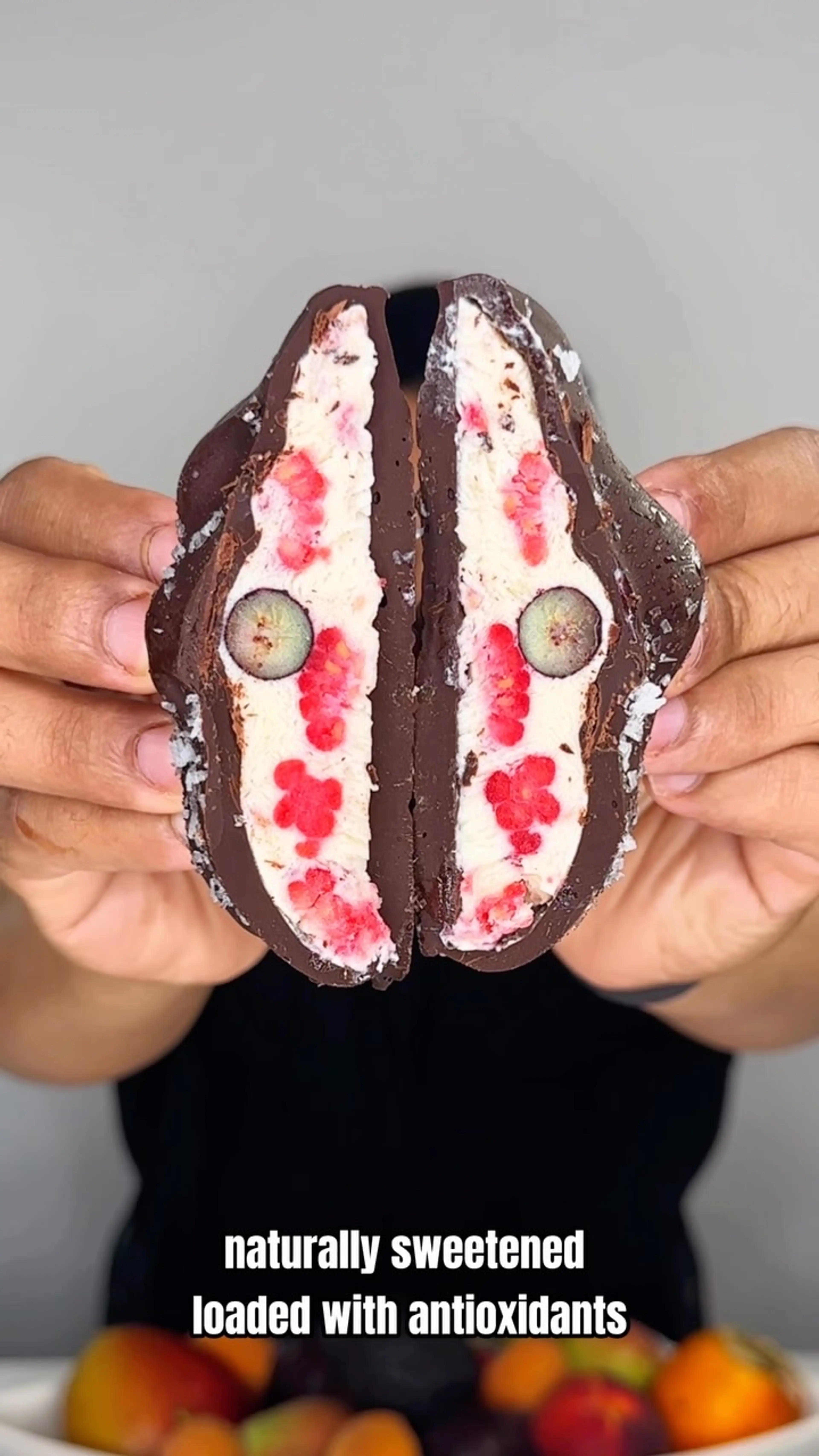 Viral High-protein Berry Yogurt Clusters