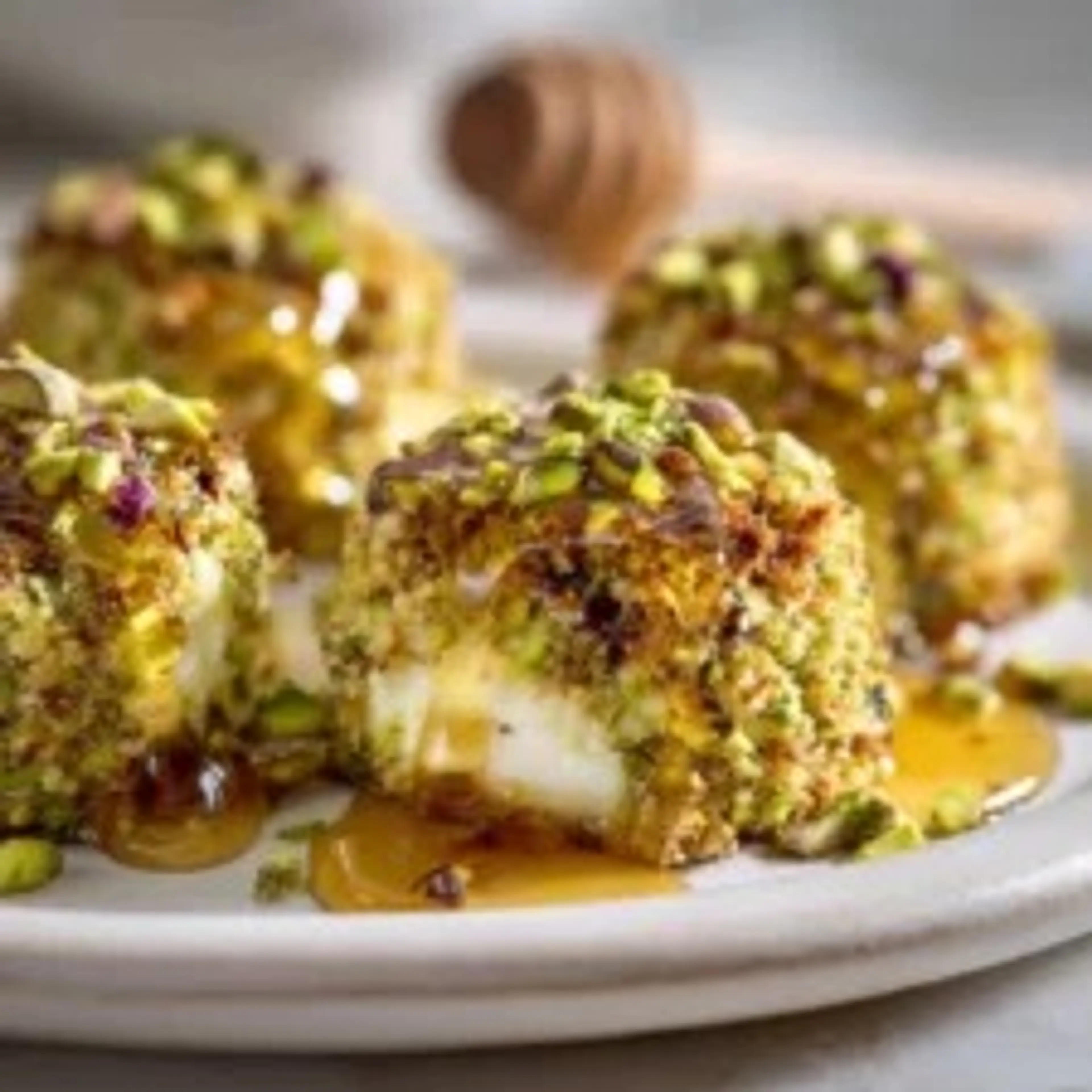 Pistachio-Crusted Brie Bites