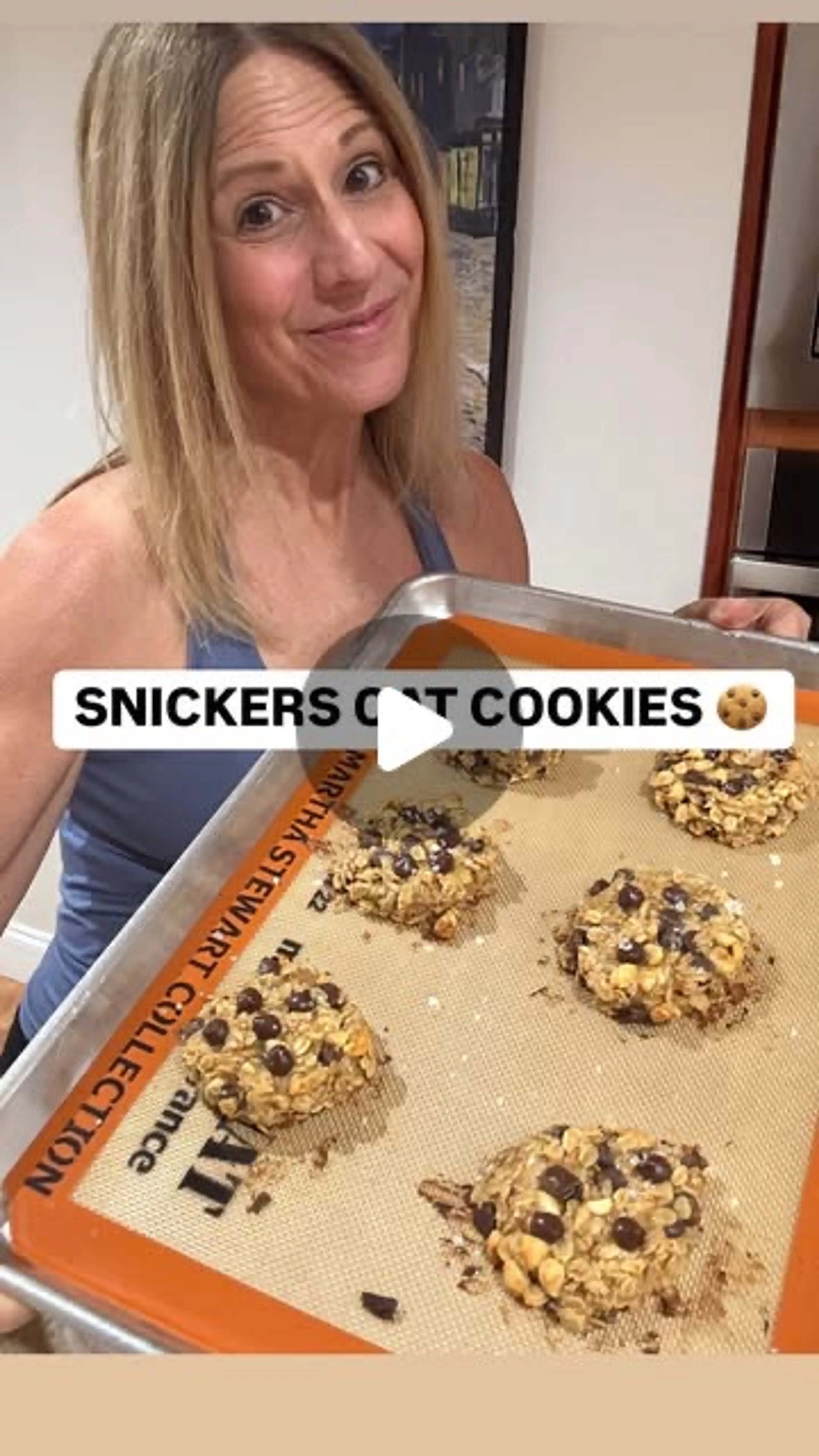 Healthy Snickers Oat Cookies