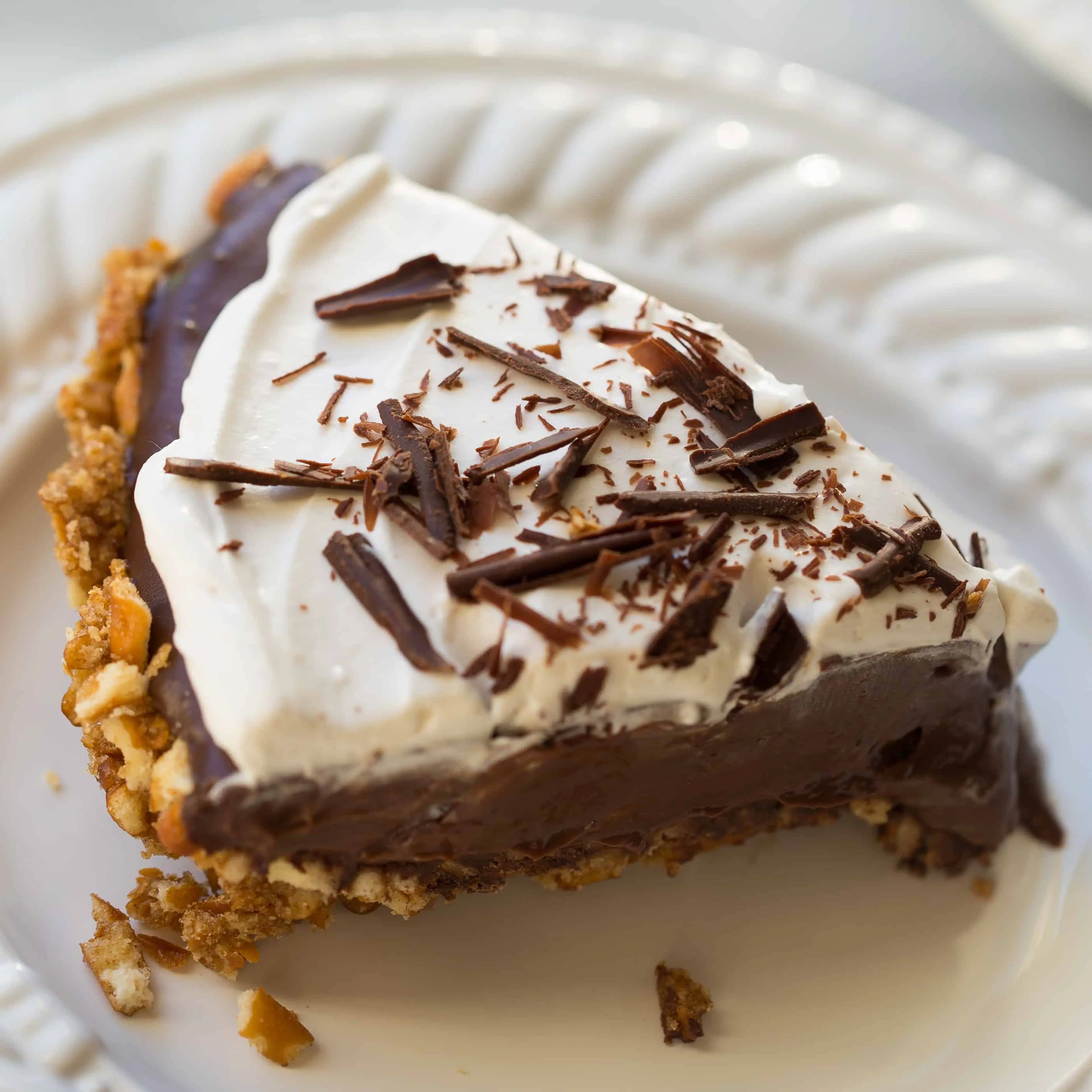 Gluten-Free Vegan Chocolate Pudding Pretzel Pie