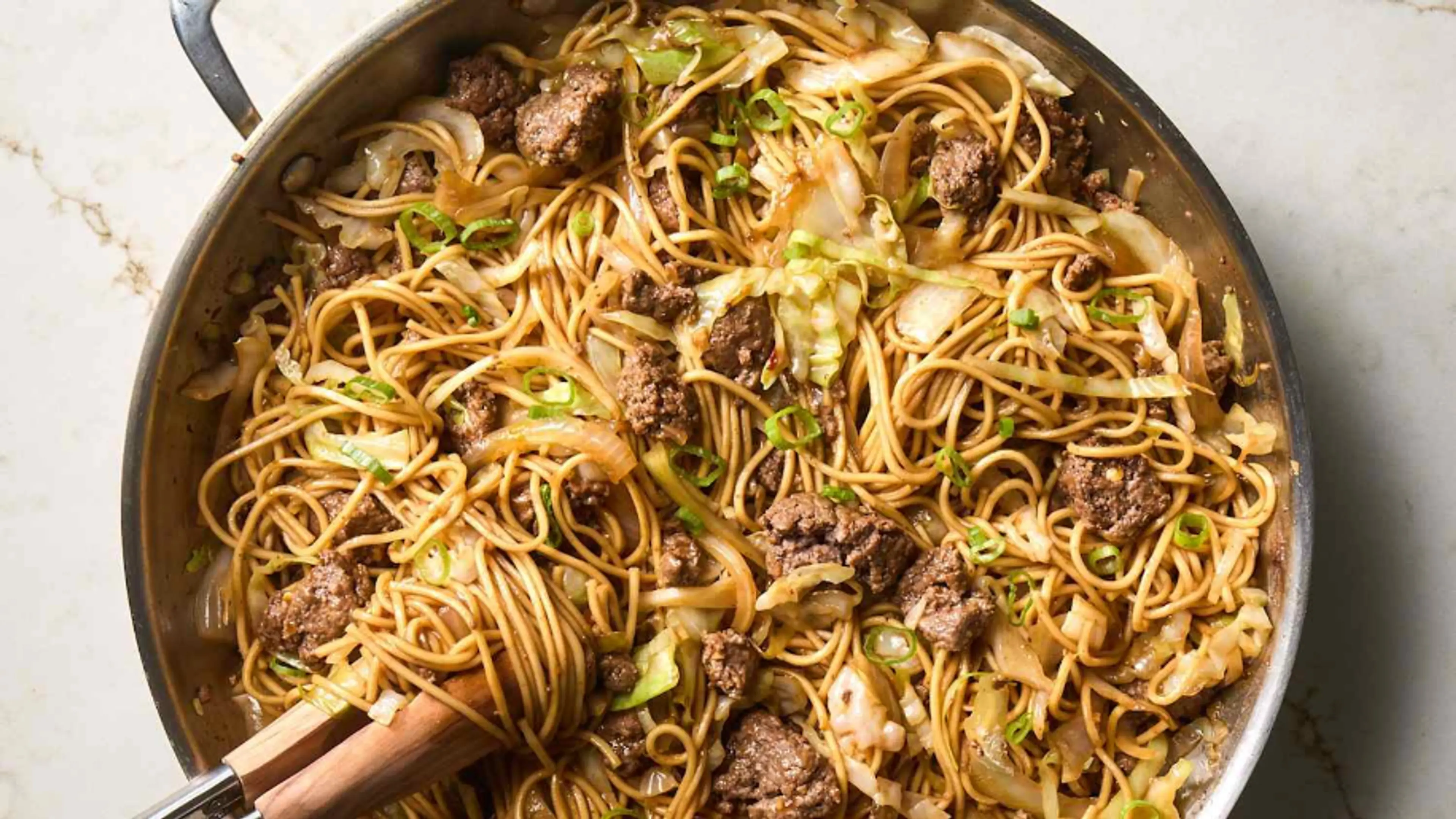 Garlicky Beef and Cabbage Noodles