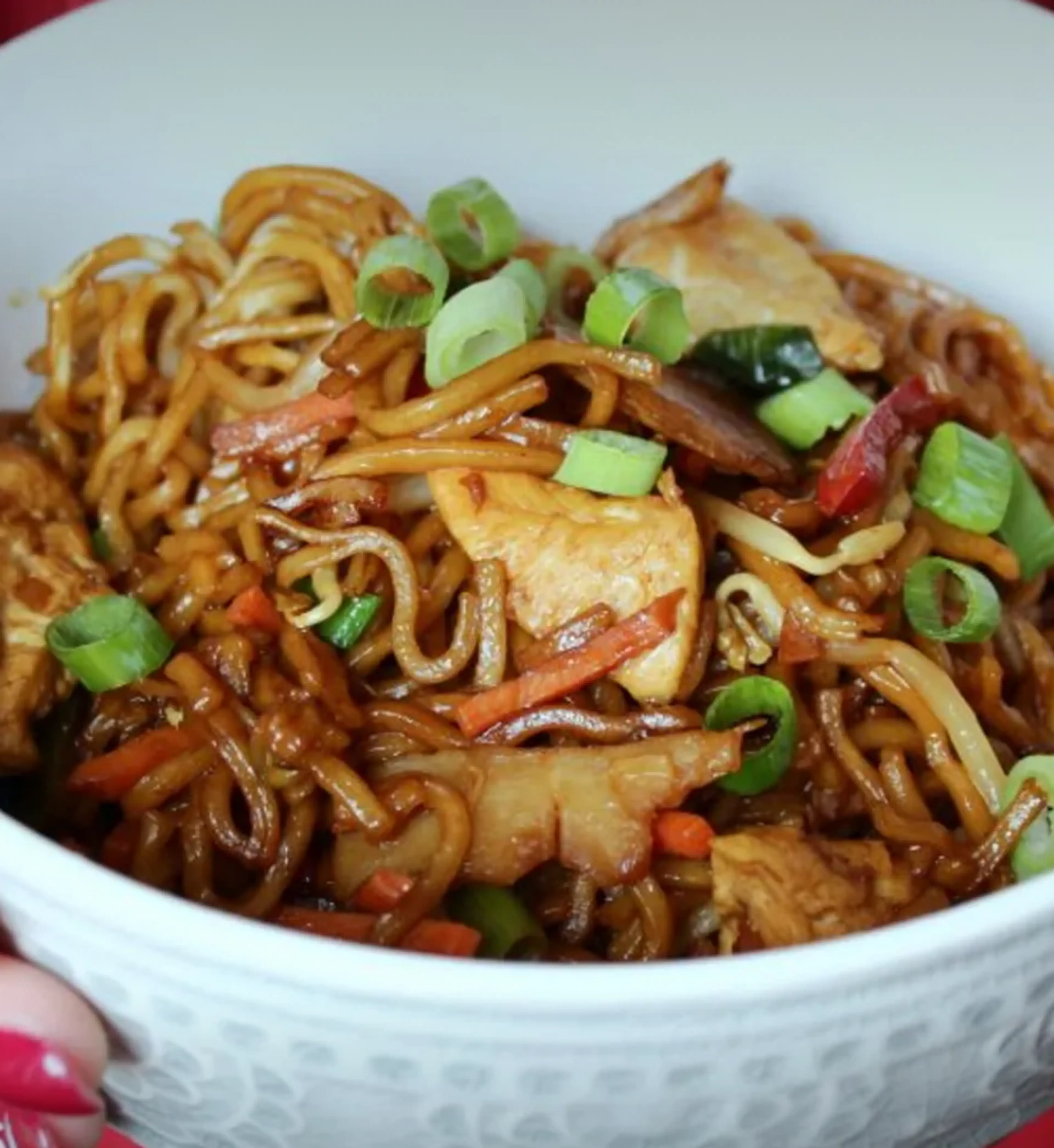 Asiatische Nudeln mit Hähnchen