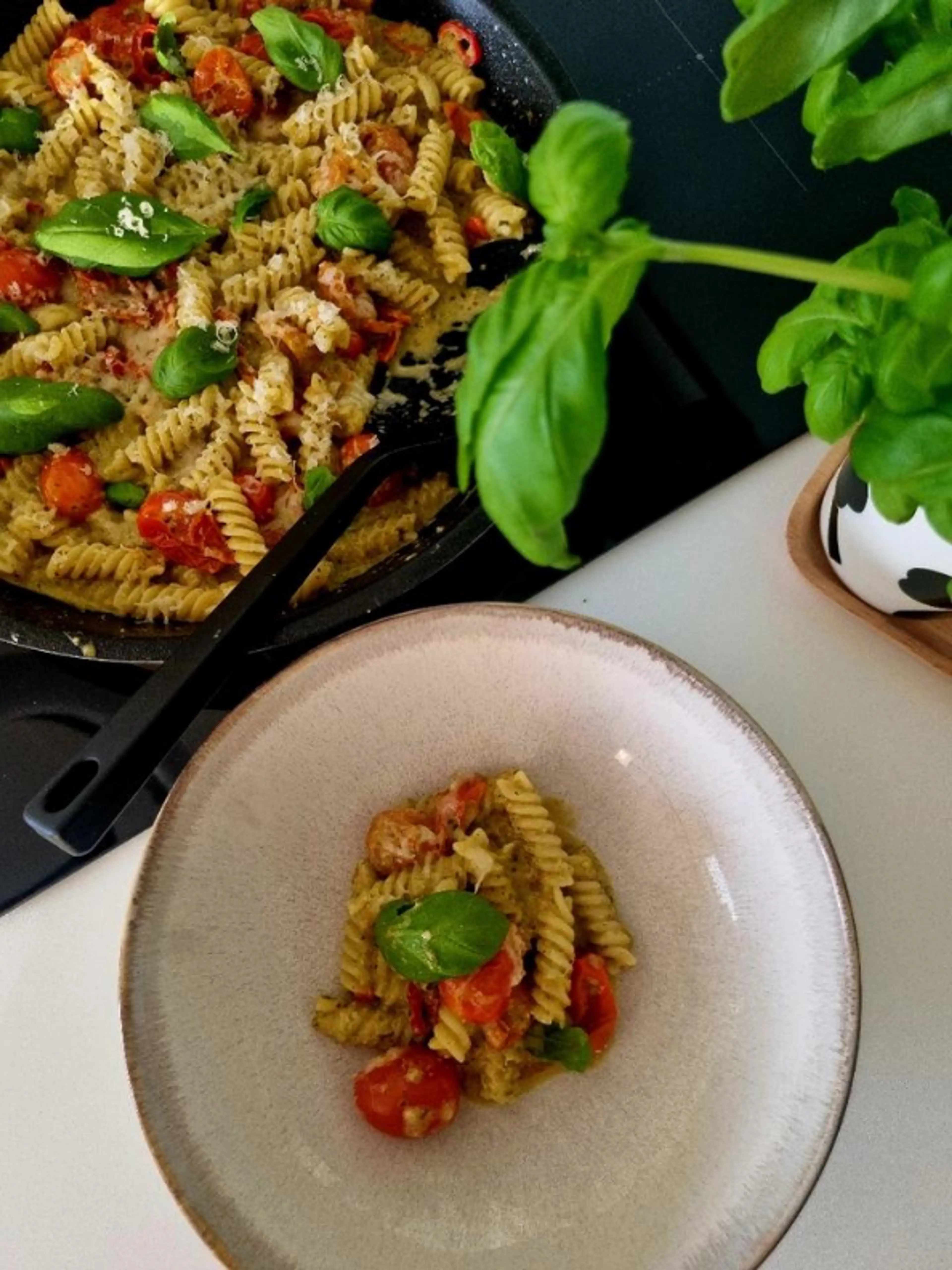 Skarppiinan Nopea Pestopasta